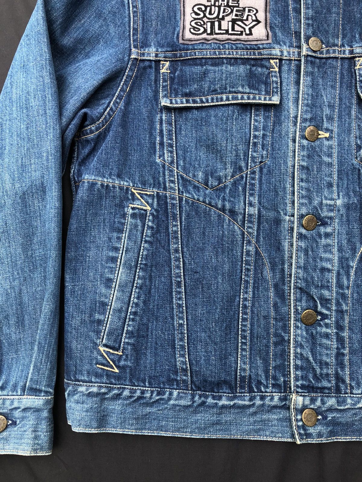 Japanese Brand Vintage 90s Ficce Jeans X Hanna-Barbera Denim Trucker Jacket Size US M / EU 48-50 / 2 - 11 Thumbnail