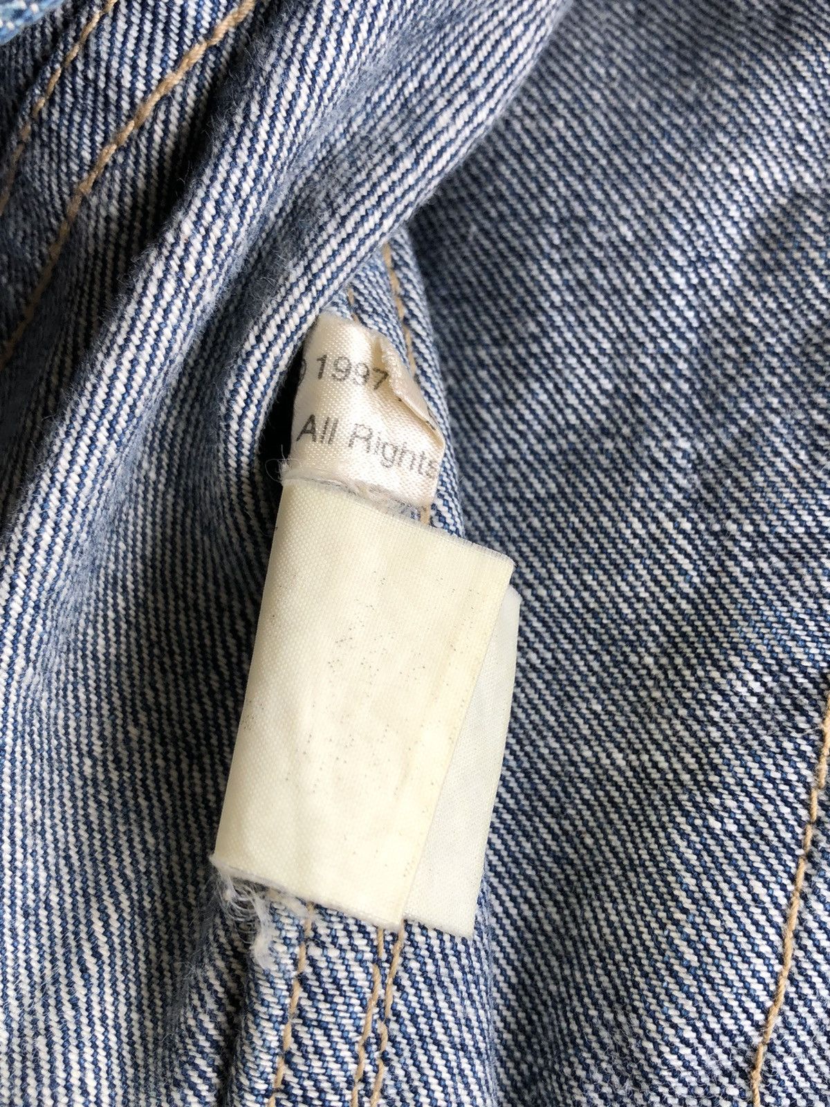 Japanese Brand Vintage 90s Ficce Jeans X Hanna-Barbera Denim Trucker Jacket Size US M / EU 48-50 / 2 - 20 Thumbnail