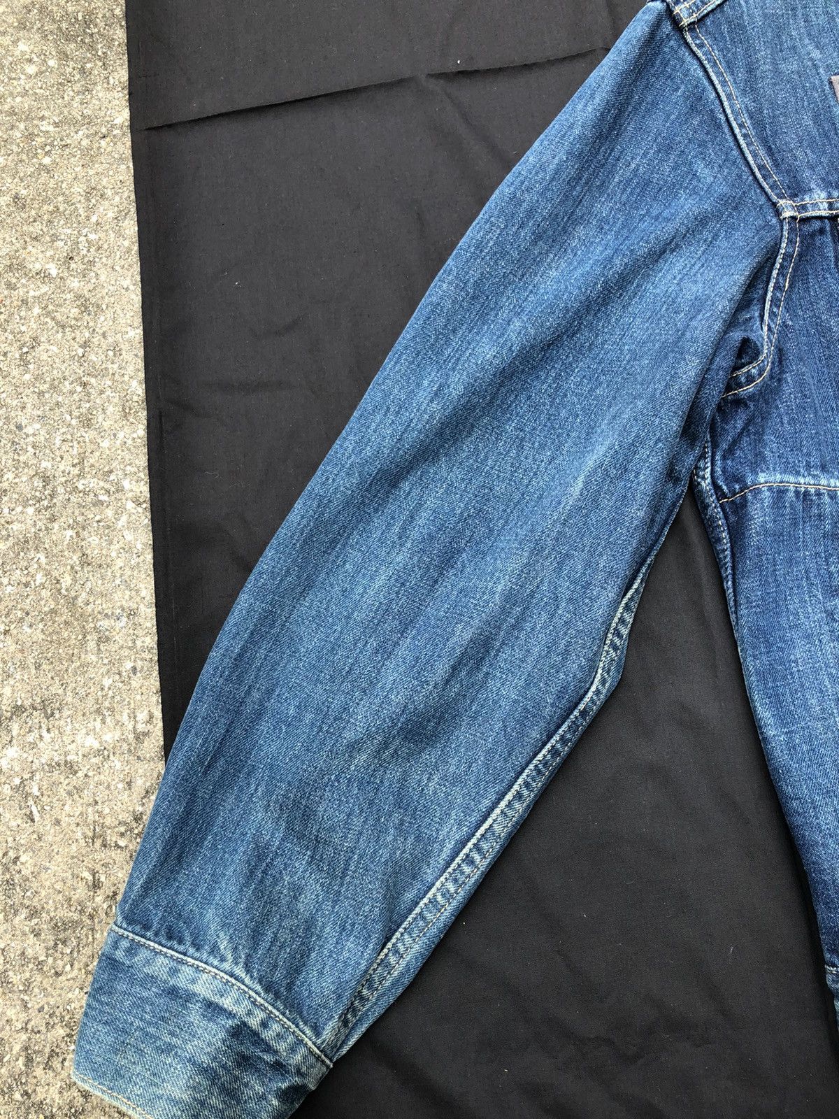 Japanese Brand Vintage 90s Ficce Jeans X Hanna-Barbera Denim Trucker Jacket Size US M / EU 48-50 / 2 - 12 Thumbnail