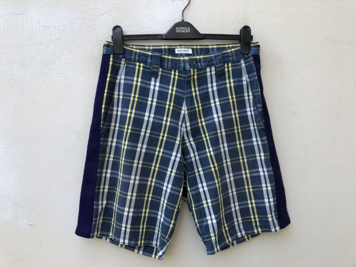 Japanese Brand Vintage Milk Boy Japan Side Tape Checkered Short Pant Size US 31 - 7 Thumbnail