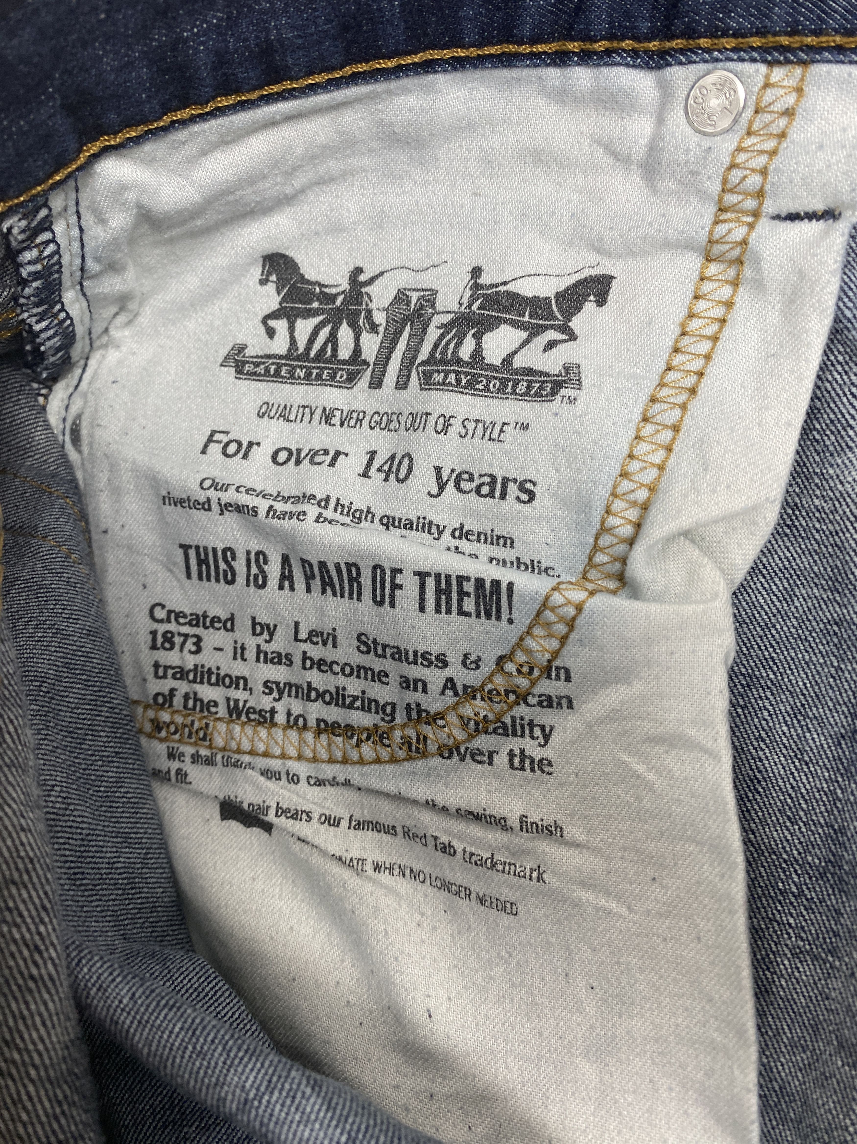 Levi's × Vintage Vintage Levis 569 Straight Cut Paint Dirty Jeans Size US 35 - 9 Thumbnail