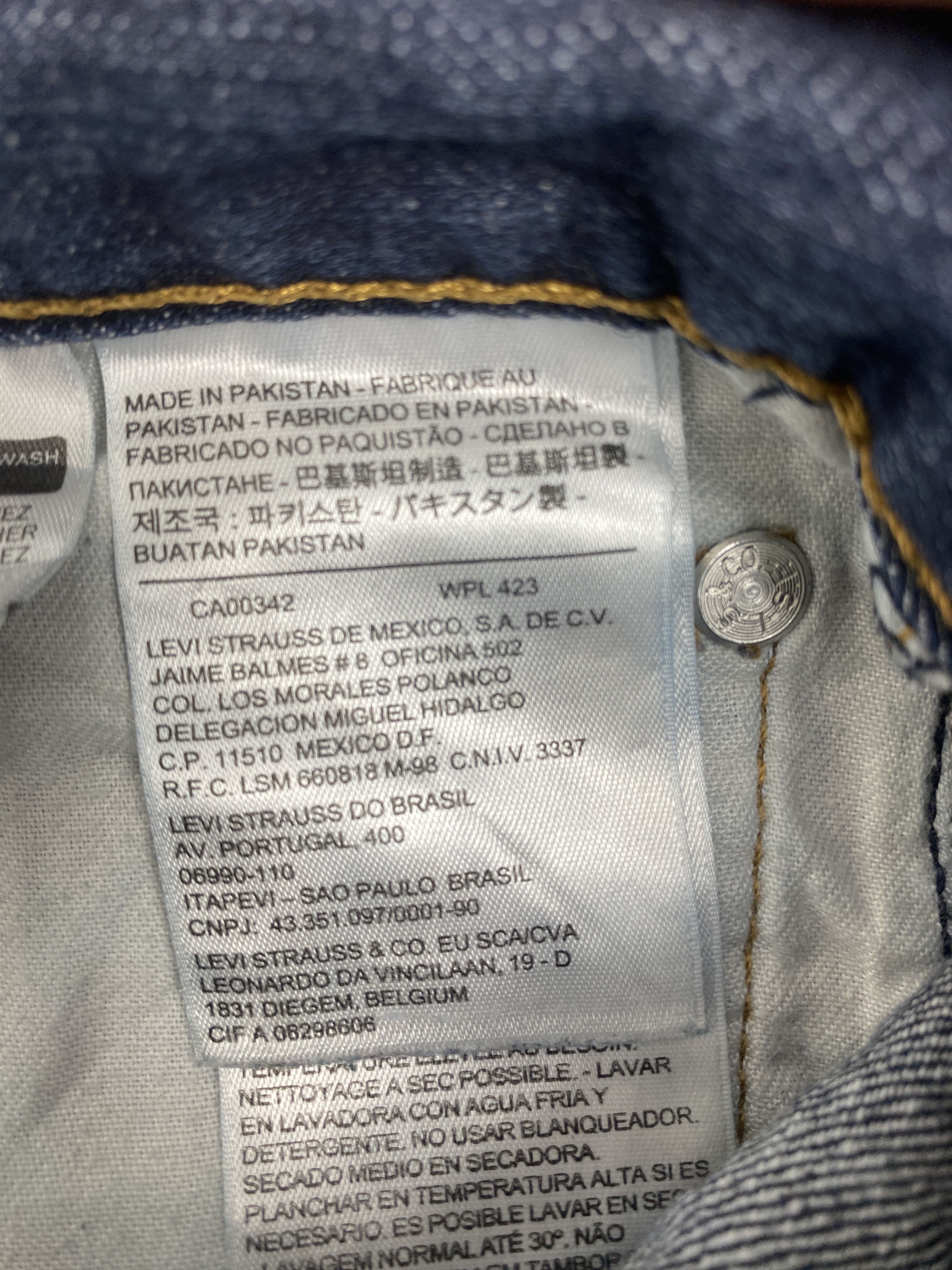Levi's × Vintage Vintage Levis 569 Straight Cut Paint Dirty Jeans Size US 35 - 12 Thumbnail