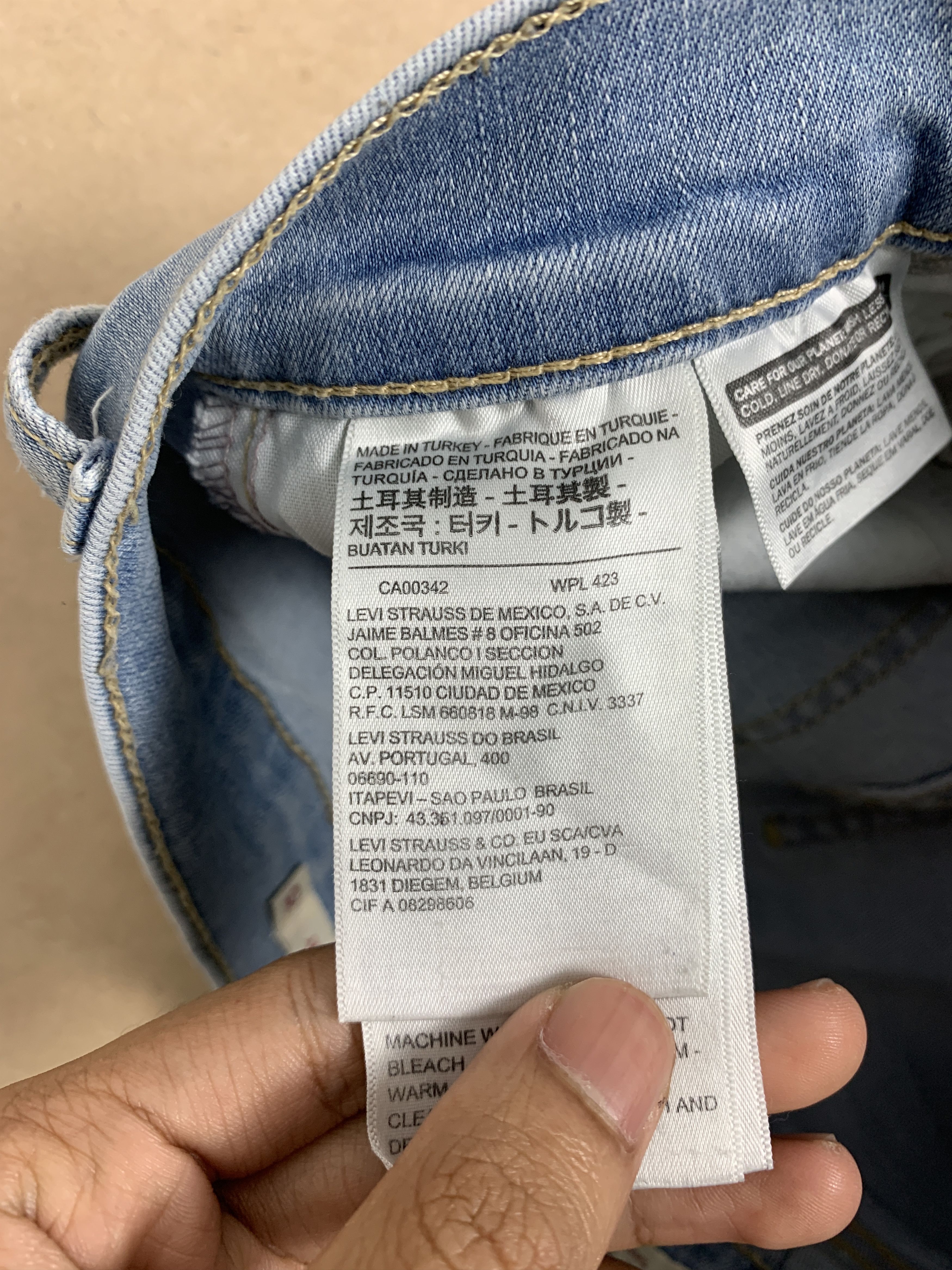 Levi's × Vintage Vintage Levi's Mile High Super Skinny Distressed Jeans Size 23" - 15 Thumbnail