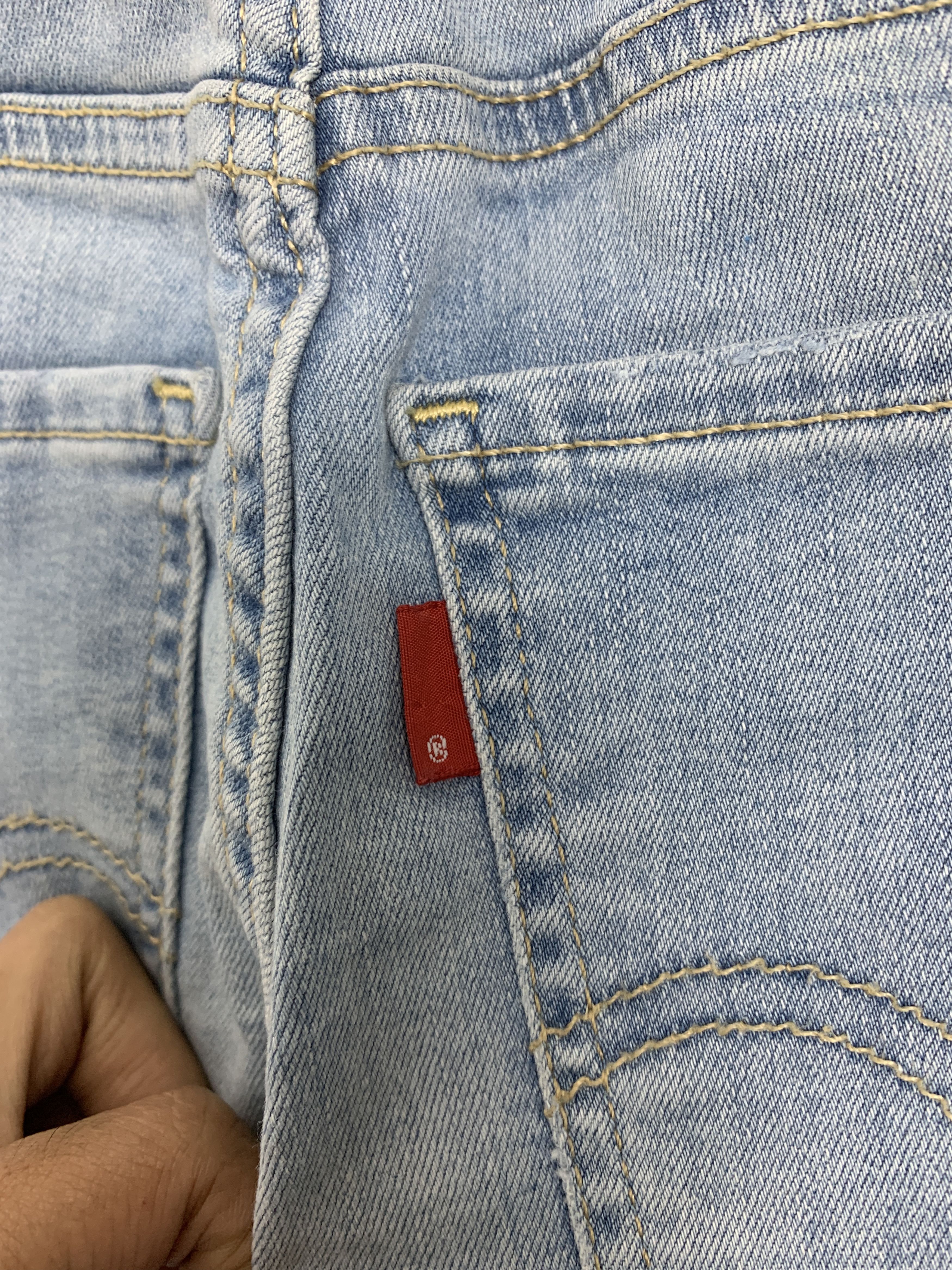 Levi's × Vintage Vintage Levi's Mile High Super Skinny Distressed Jeans Size 23" - 11 Thumbnail