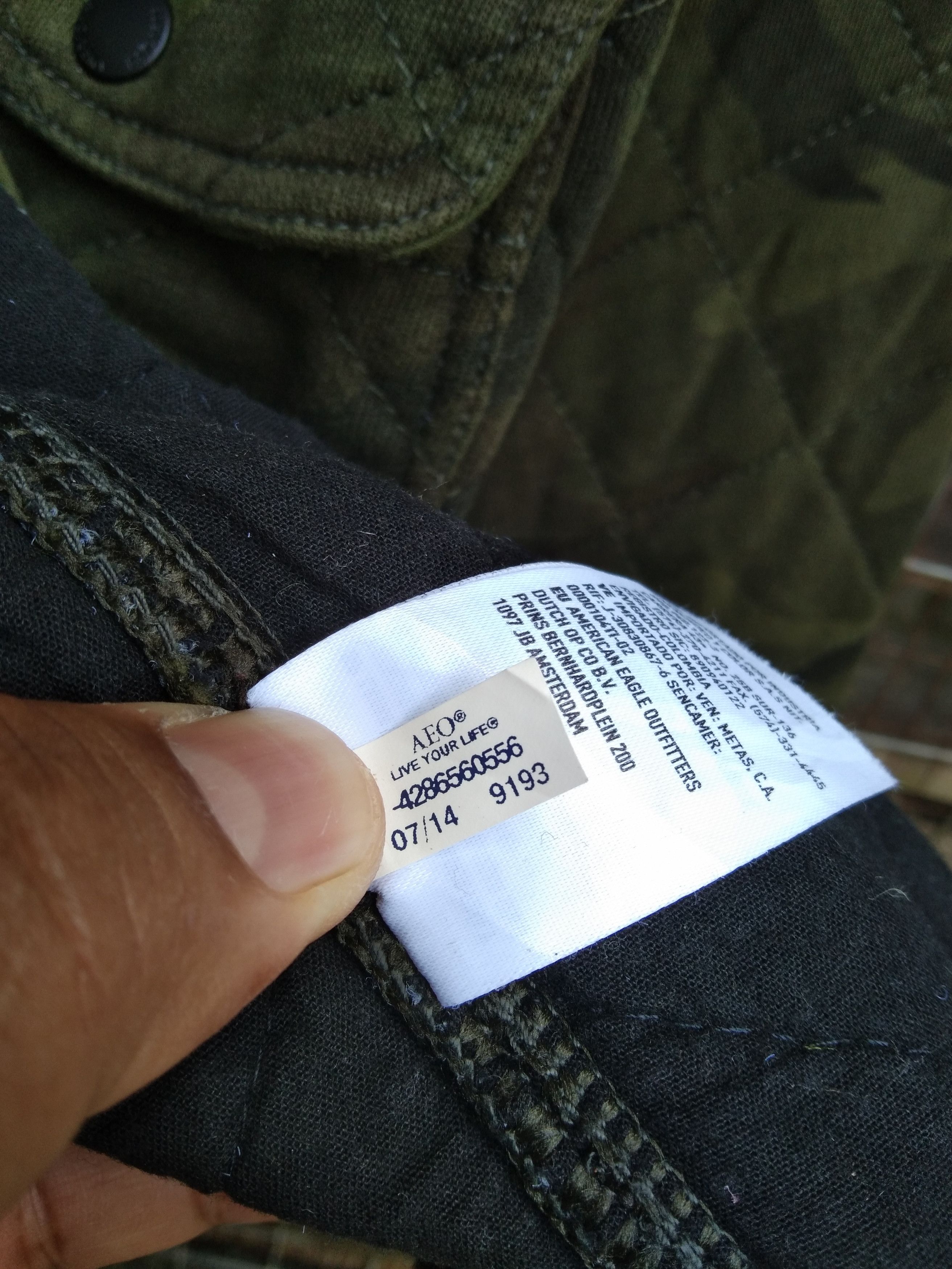 American Eagle Outfitters MEN'S CAMOUFLAGE QUILTED JACKET Size US S / EU 44-46 / 1 - 9 Thumbnail