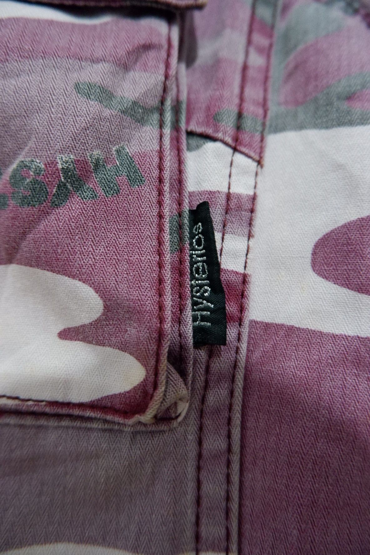 Hysteric Glamour Hysteric Glamour Camo Button Shirt Size US M / EU 48-50 / 2 - 6 Thumbnail