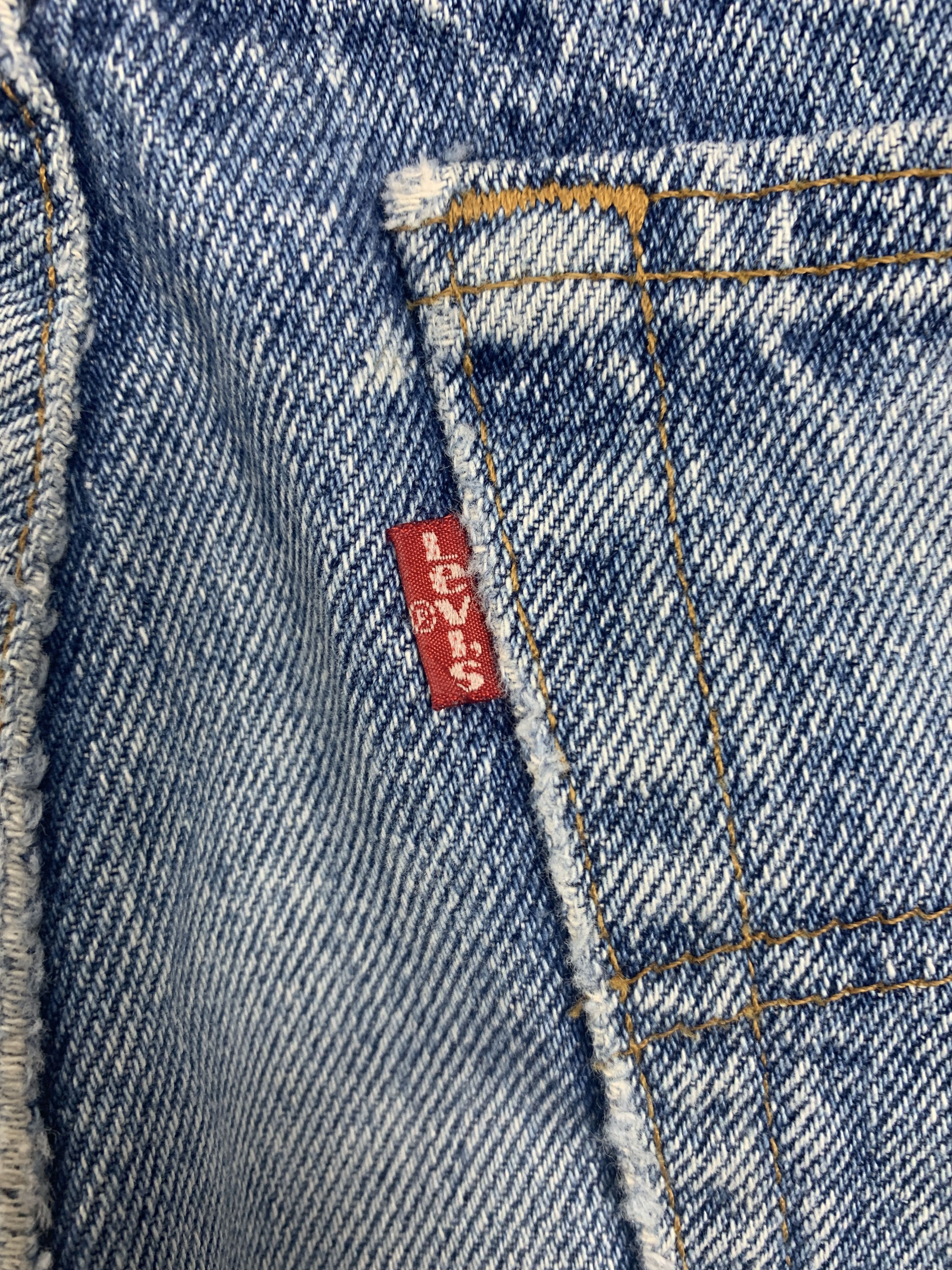 Levi's Vintage Levis 540 Straight Cut Faded Mid Wash Jeans Size US 34 / EU 50 - 8 Thumbnail
