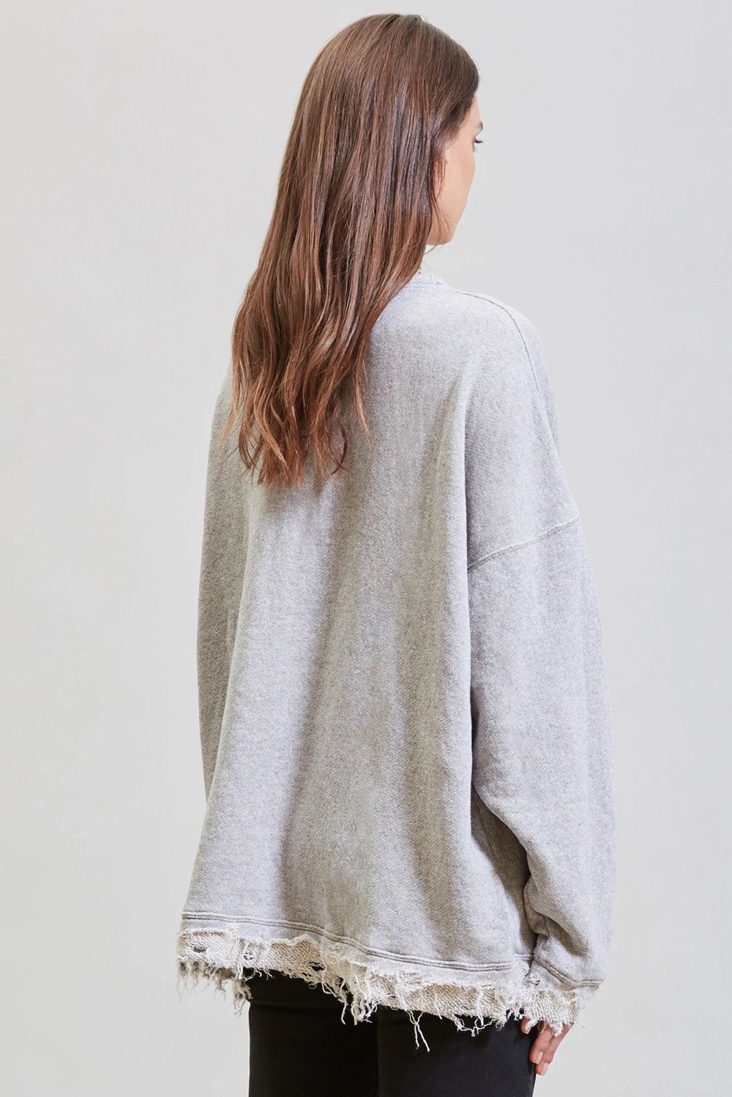 R13 Shredded Edge Oversized Crewneck. Medium Size M / US 6-8 / IT 42-44 - 2 Thumbnail