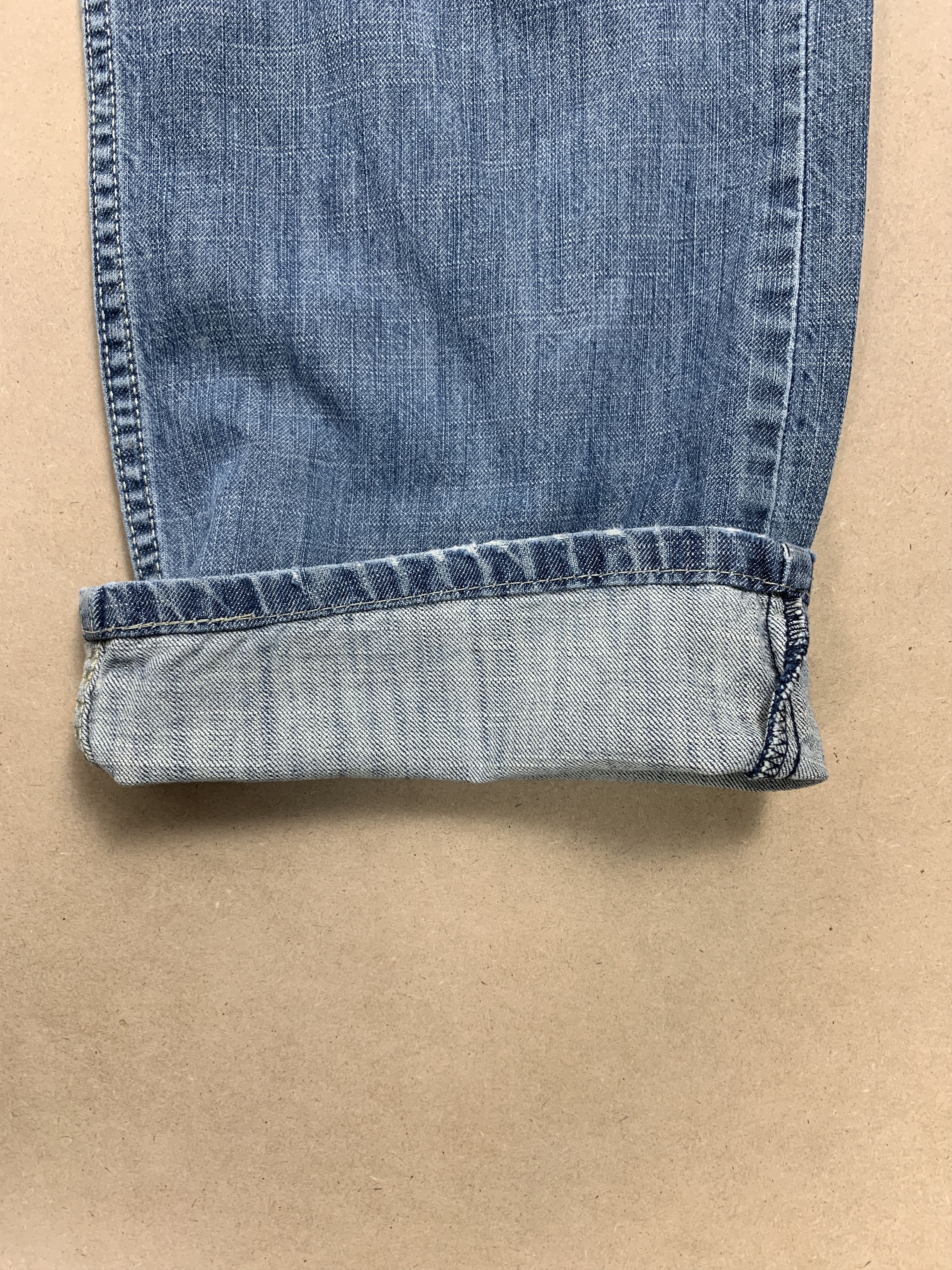 Levi's Vintage LEVI'S 569 Straight Cut Faded Mid Wash Jeans Size US 34 / EU 50 - 7 Thumbnail