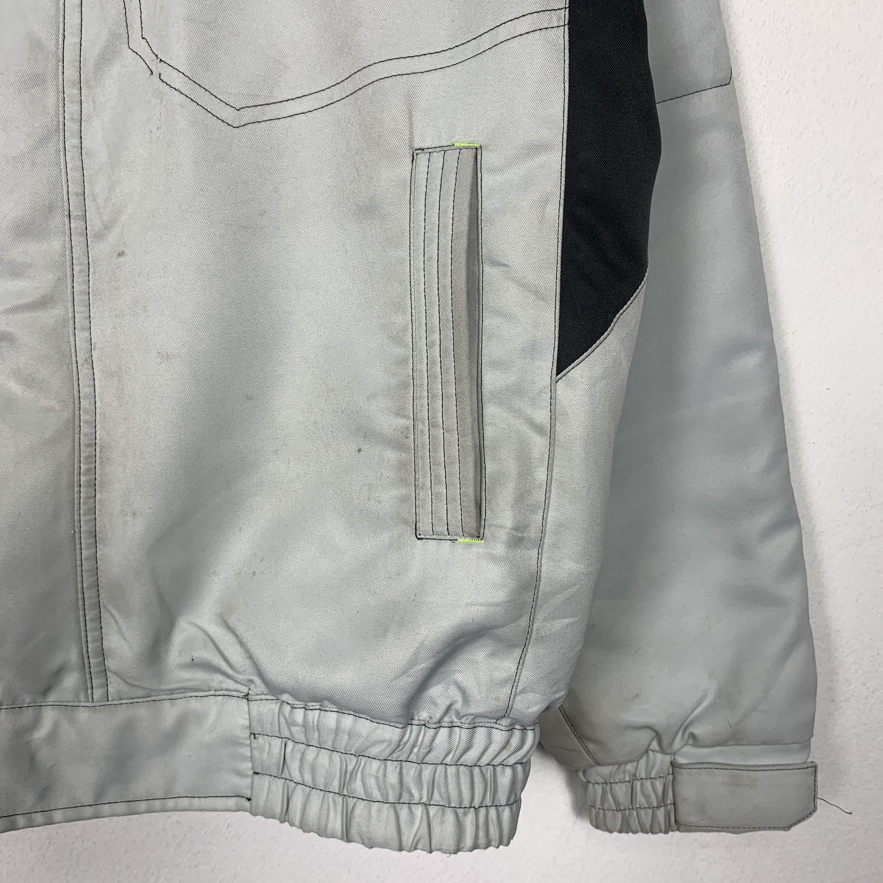 Japanese Brand Vintage Heat Assist Multi Pocket Zip Up Jacket J1468 Size US M / EU 48-50 / 2 - 4 Thumbnail