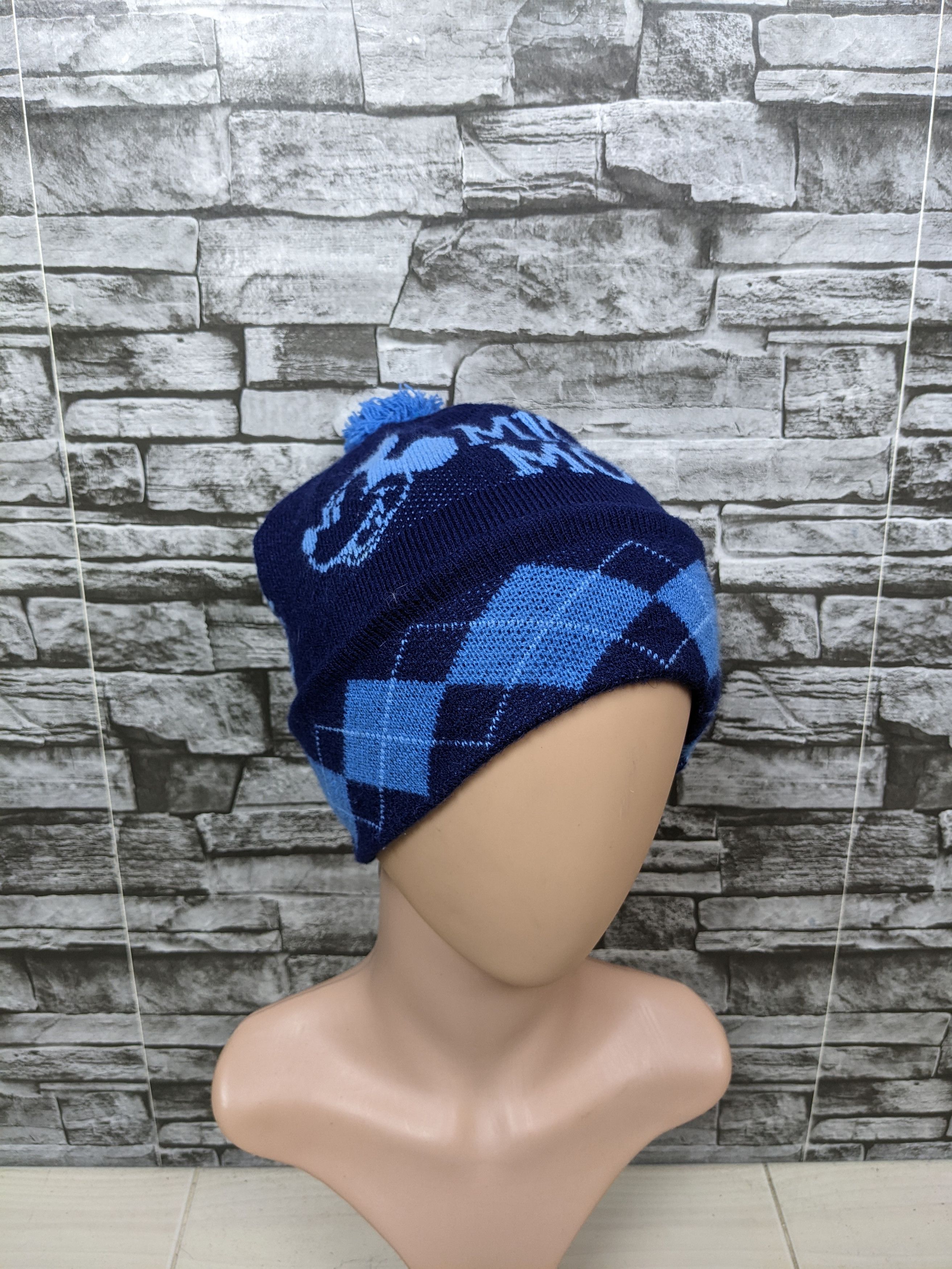 Cartoon Network Vintage Disney Mickey Mouse Beanie Hat Cap Snowcap Ski Size ONE SIZE - 1 Thumbnail