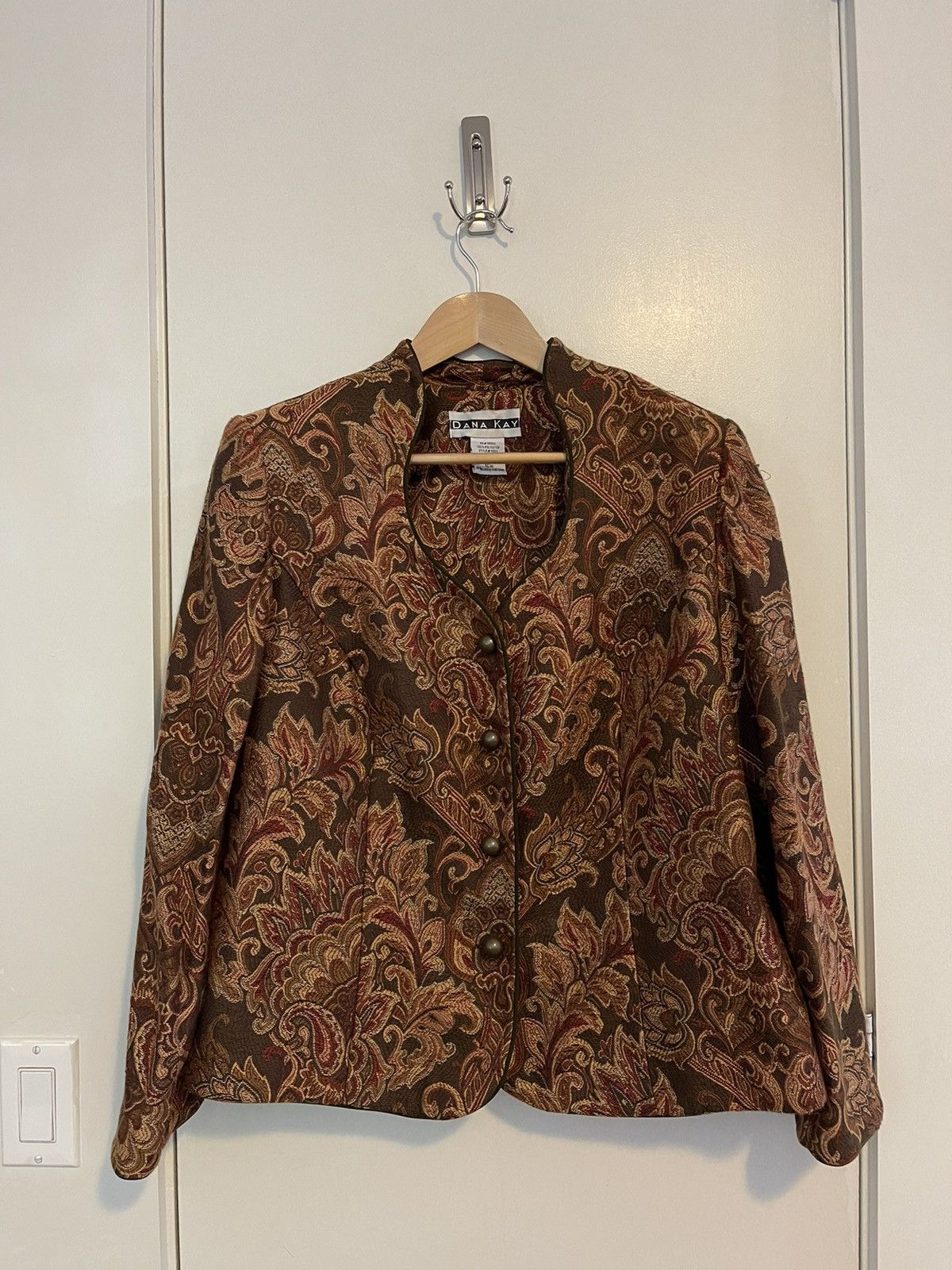 Japanese Brand × Vintage Multiprinted medieval jacket Size US M / EU 48-50 / 2 - 1 Thumbnail