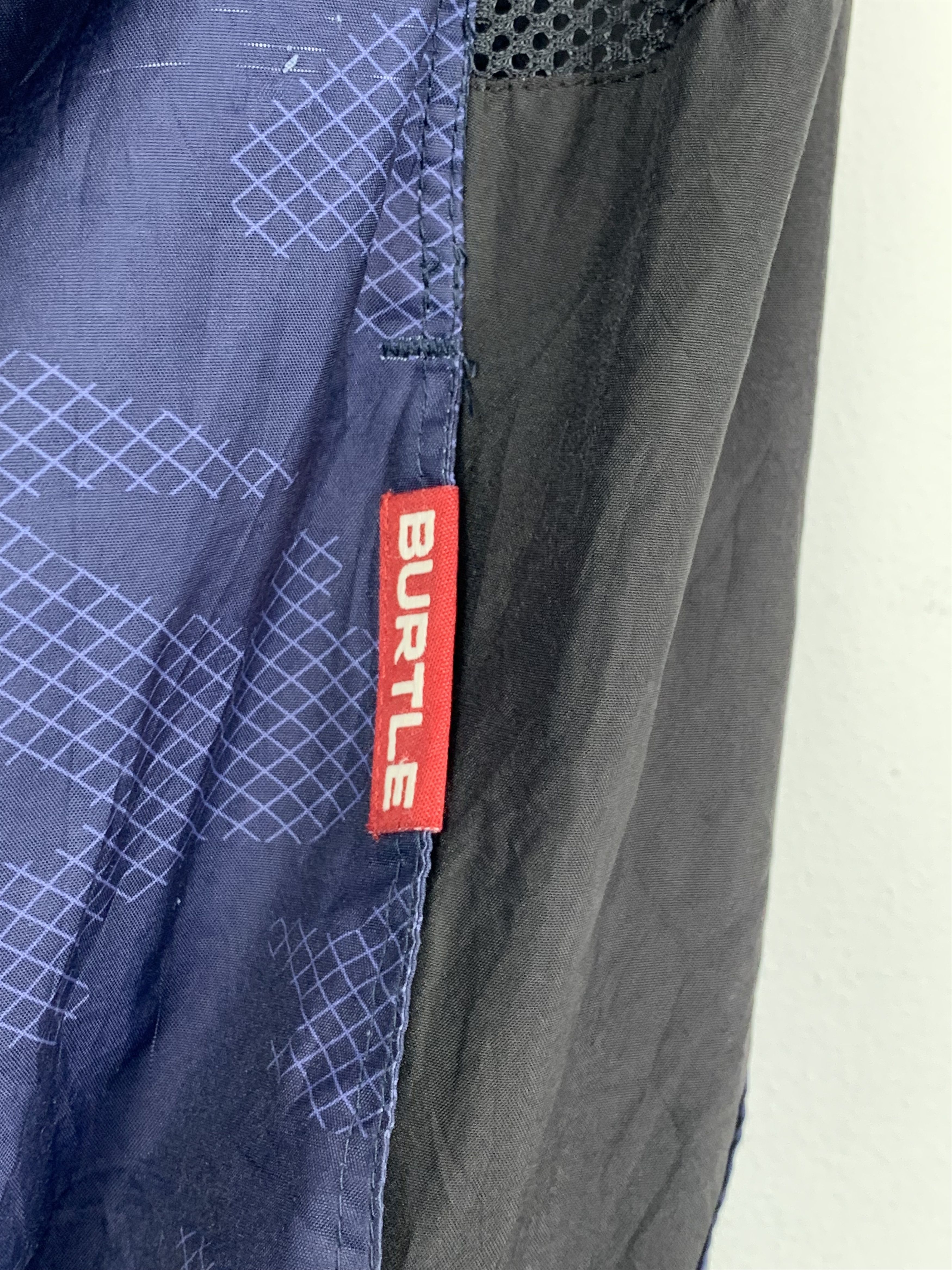 Japanese Brand Vintage Burtle Zip Up Vests Size US S / EU 44-46 / 1 - 4 Thumbnail