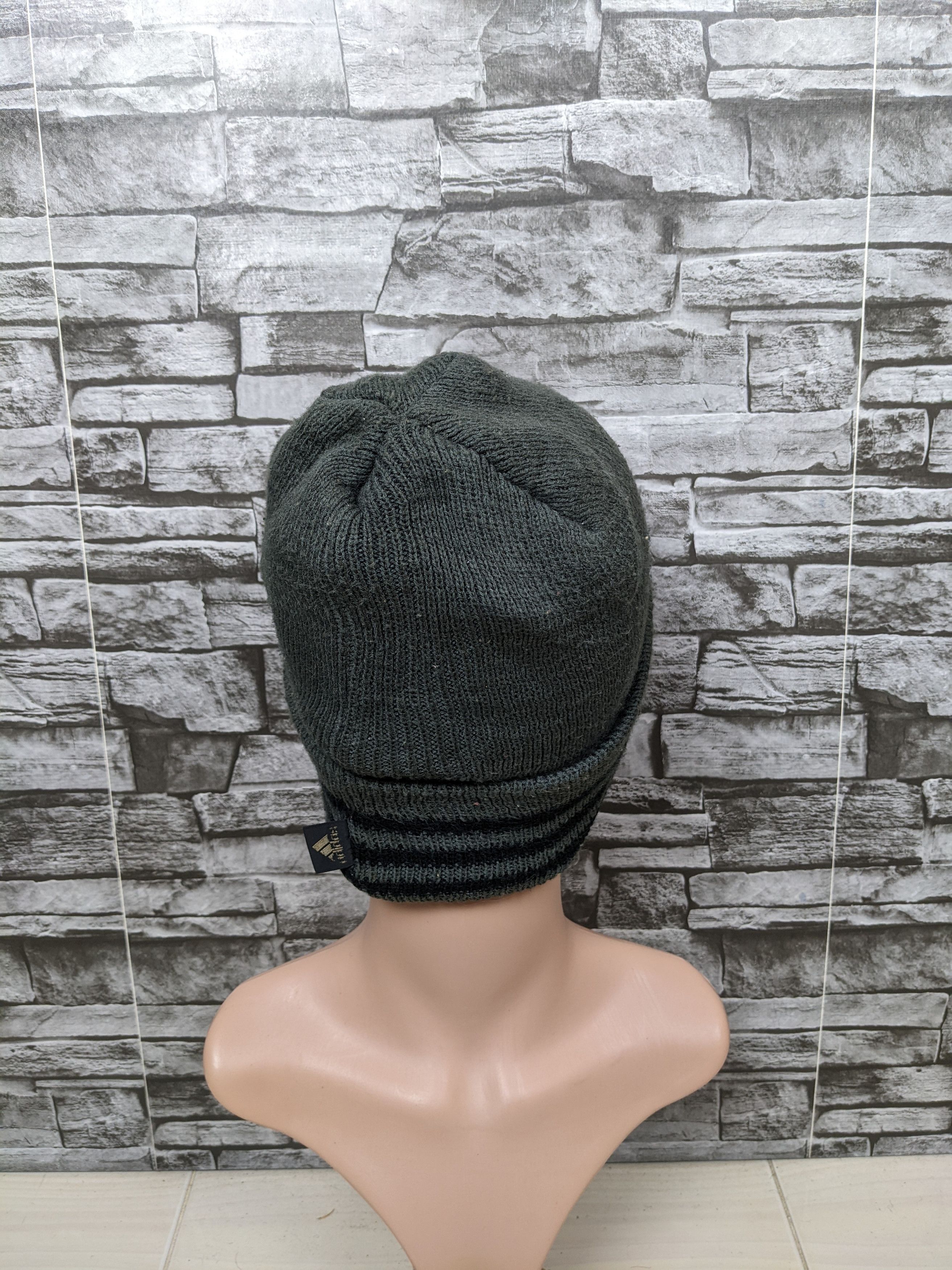 Adidas Vintage Adidas Sportsman Beanie Hat Cap Snowcap Size ONE SIZE - 2 Thumbnail