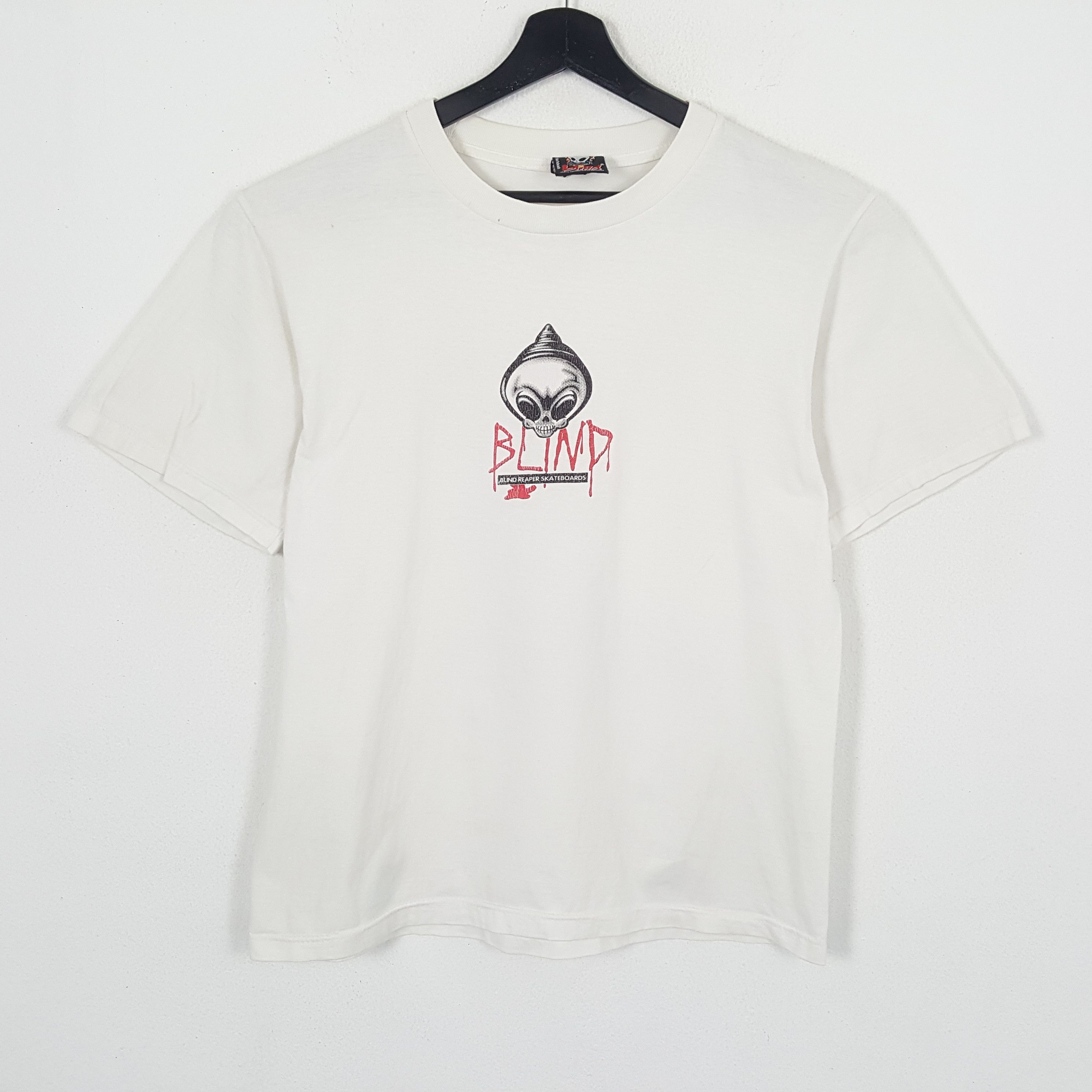 Vintage BLIND SKATEBOARDS Streetwear Style Vintage Tshirt Size US L / EU 52-54 / 3 - 3 Thumbnail
