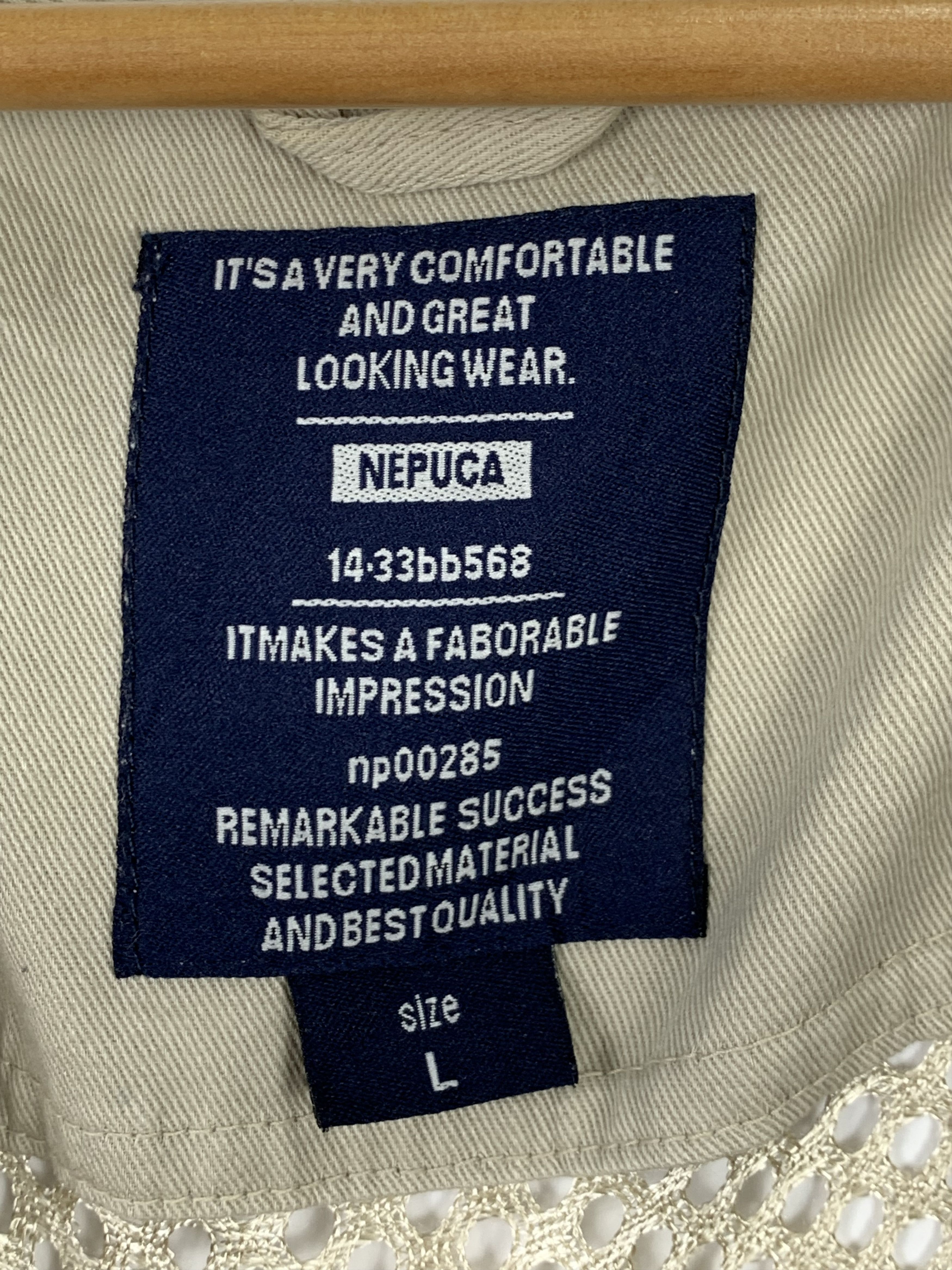Japanese Brand NEPUCA Net Multi Pocket Zip Fishing Vests Size US XS / EU 42 / 0 - 9 Thumbnail