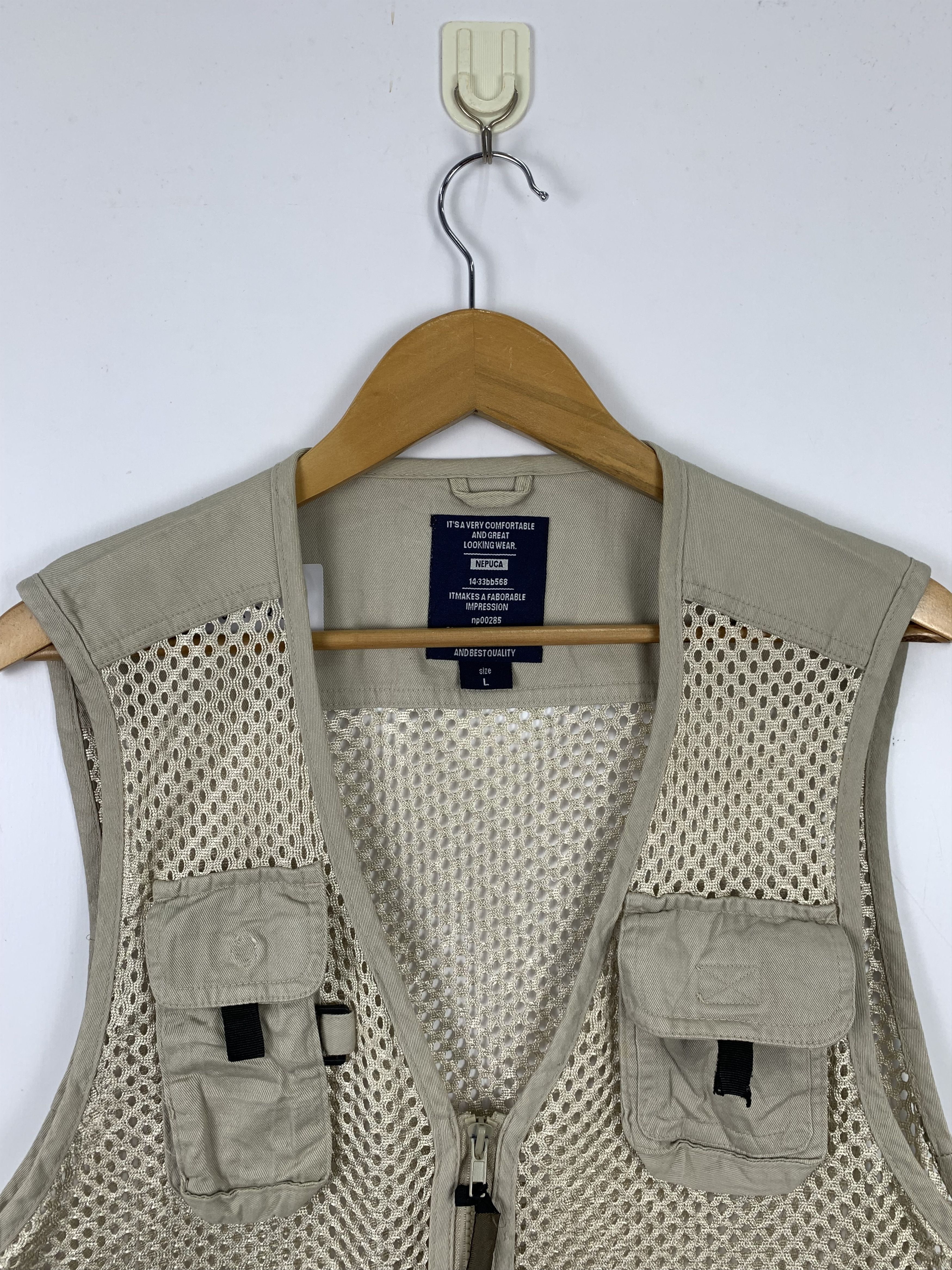 Japanese Brand NEPUCA Net Multi Pocket Zip Fishing Vests Size US XS / EU 42 / 0 - 2 Thumbnail