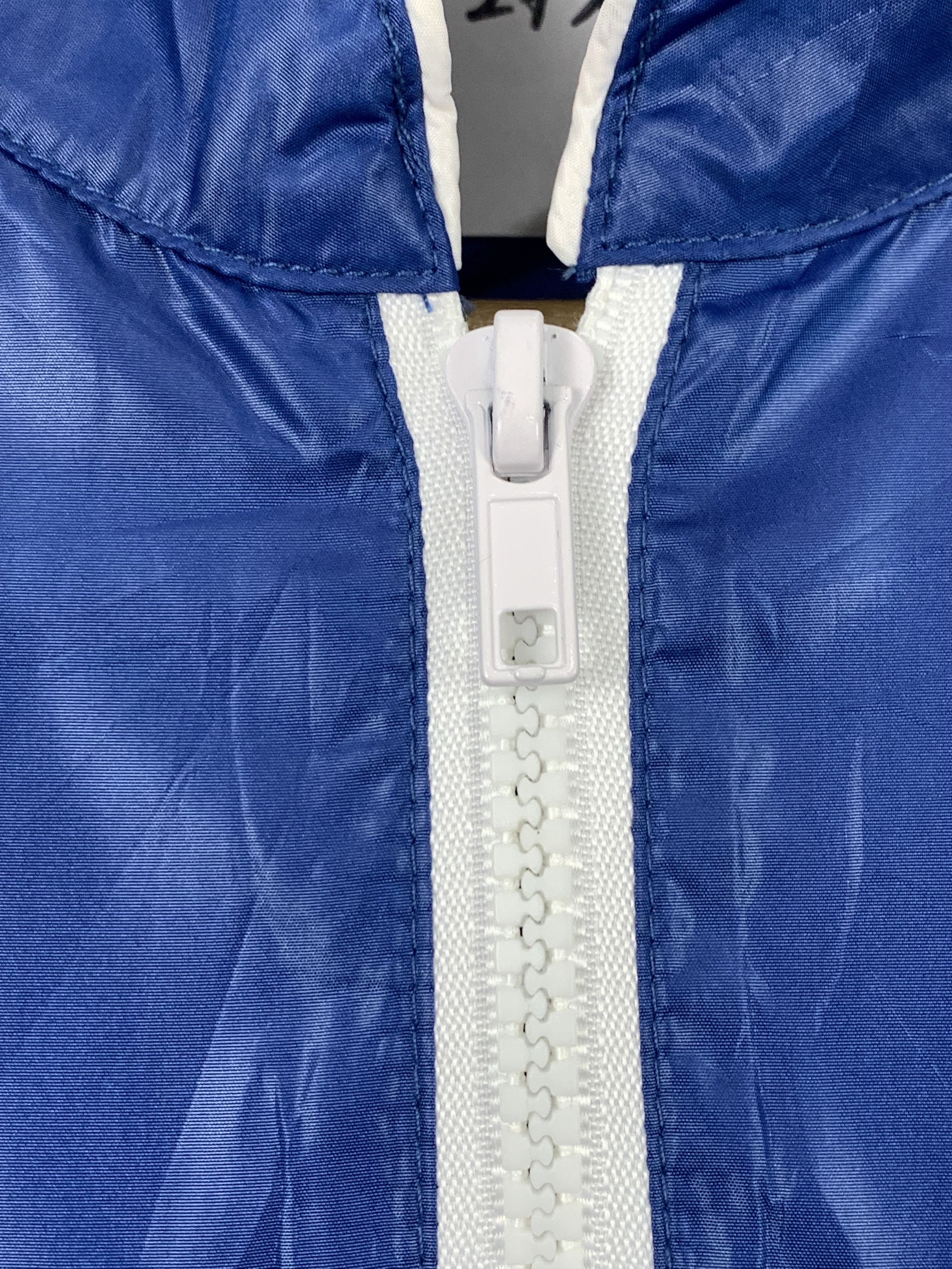 Vintage Vintage LIONS Windbreaker Half Zip J0367 Size US M / EU 48-50 / 2 - 7 Thumbnail