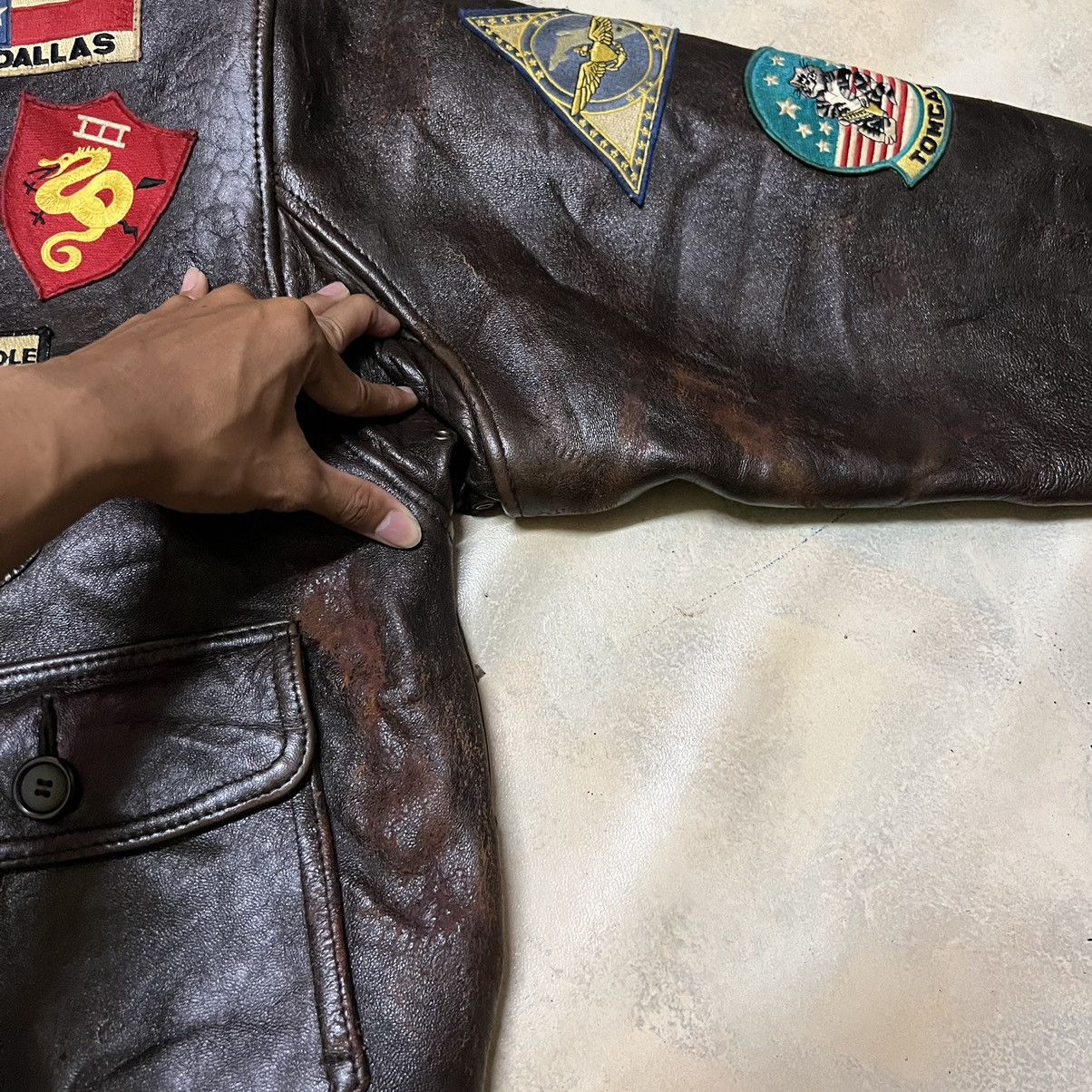 Avirex Vintage Avirex Leather Jacket Top Gun Maverick Full Patches Size US S / EU 44-46 / 1 - 8 Thumbnail