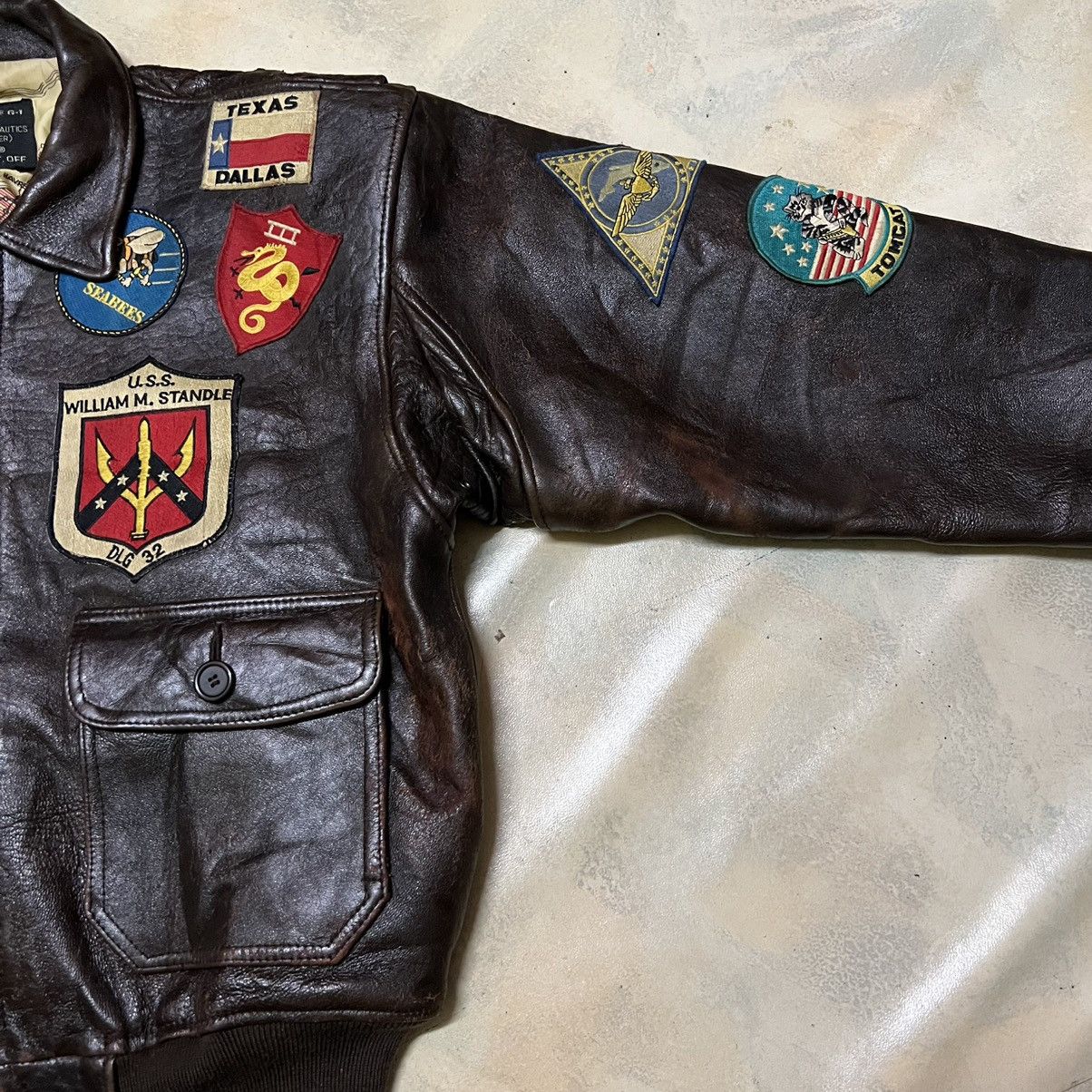 Avirex Vintage Avirex Leather Jacket Top Gun Maverick Full Patches Size US S / EU 44-46 / 1 - 4 Thumbnail