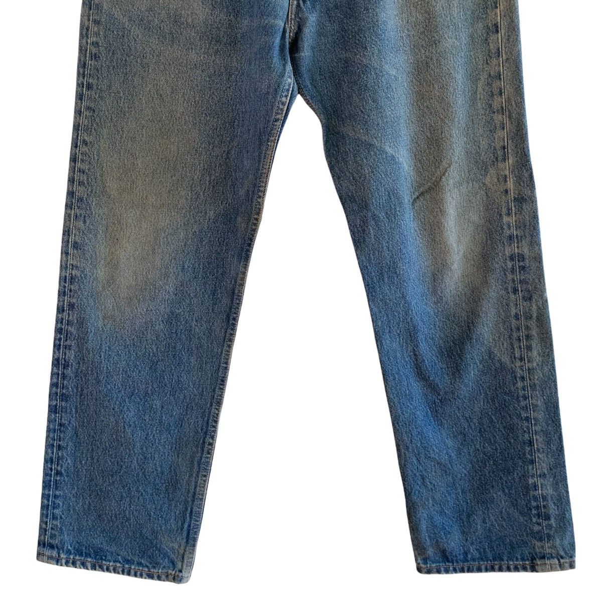 Levi's × Levi's Vintage Clothing Vintage Levi’s Button 653 Made In USA Denim Pant Size US 34 / EU 50 - 4 Thumbnail