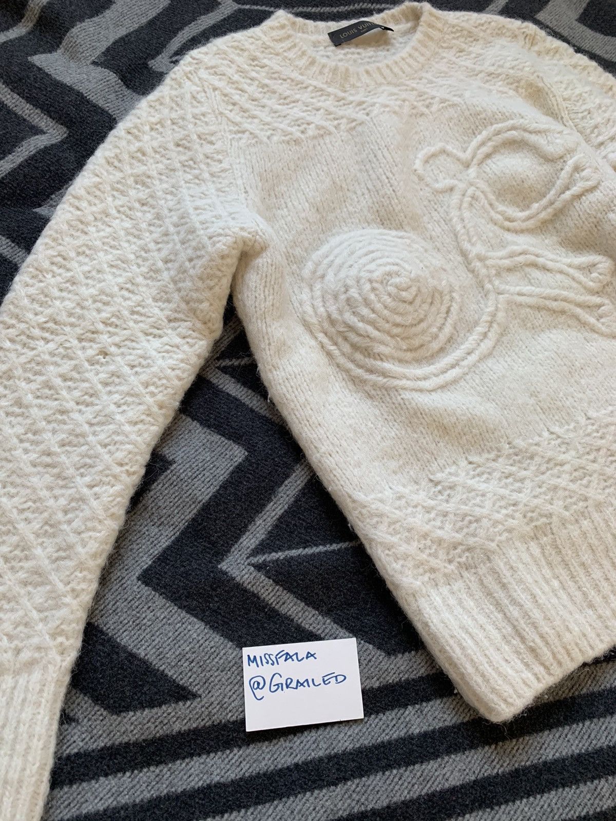 Louis Vuitton Louis Vuitton x Kim Jones Alpaca monkey sweater Size US L / EU 52-54 / 3 - 3 Thumbnail
