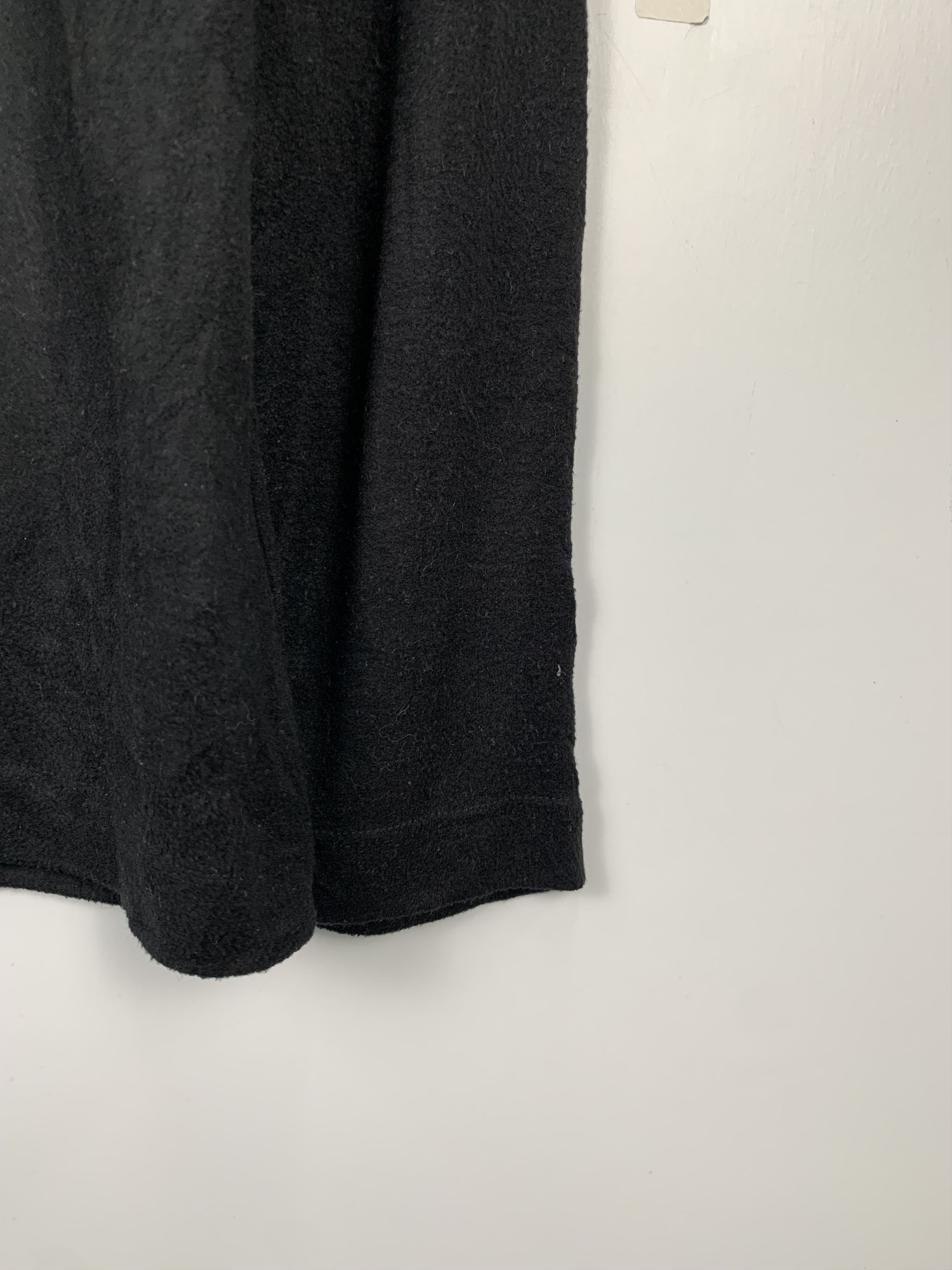 Uniqlo UNIQLO Turtle Neck Thermal Jumper J0497 Size US S / EU 44-46 / 1 - 3 Thumbnail