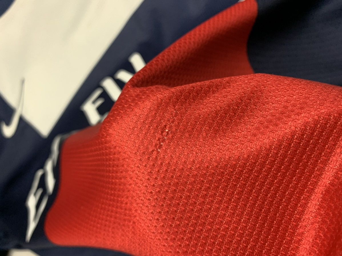 Nike × Vintage Vintage soccer jersey Nike Paris Saint German size M Size US M / EU 48-50 / 2 - 5 Thumbnail