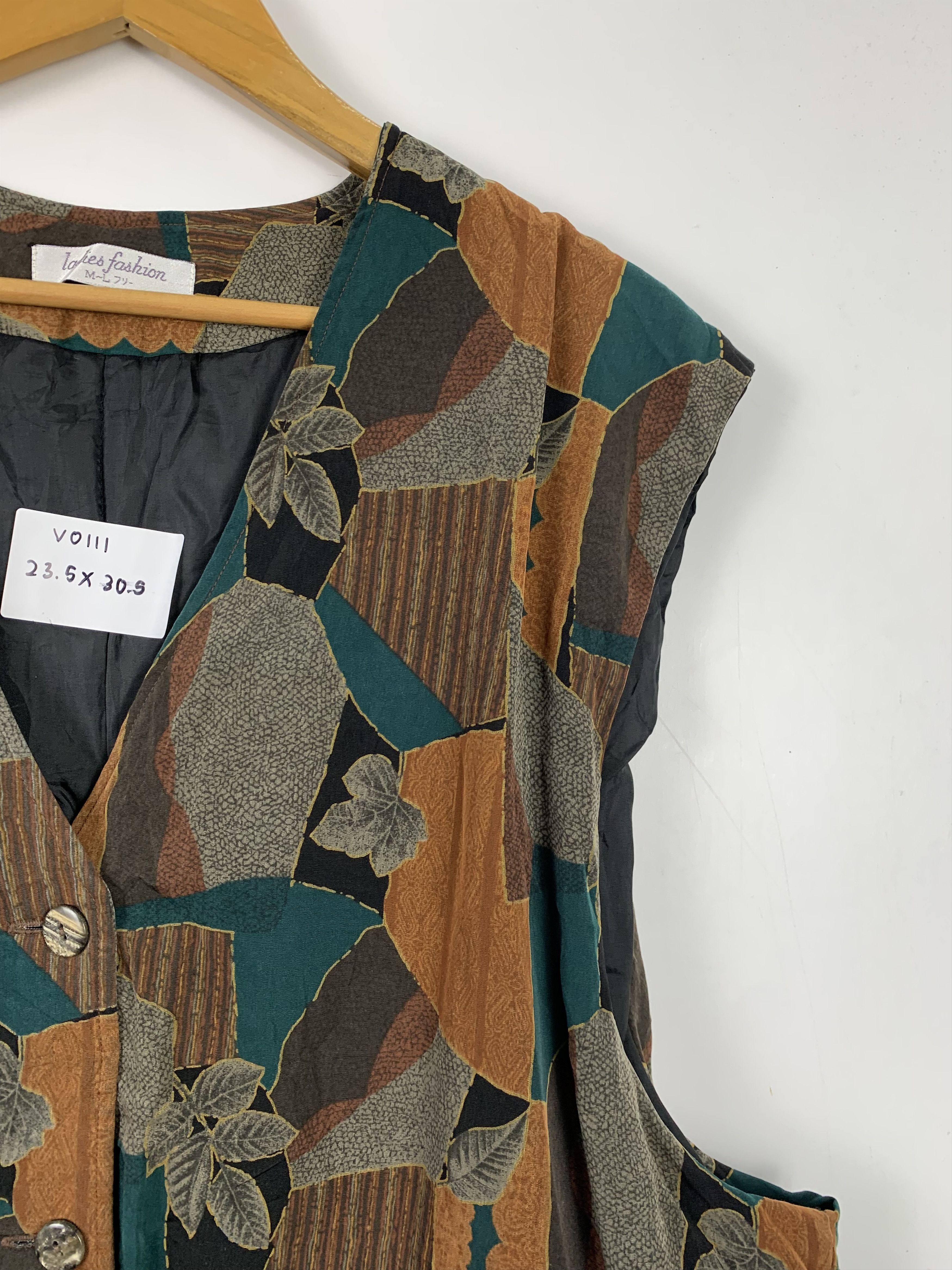 Japanese Brand Vintage JAPANESE BRAND Floral Button Vests Size US M / EU 48-50 / 2 - 4 Thumbnail