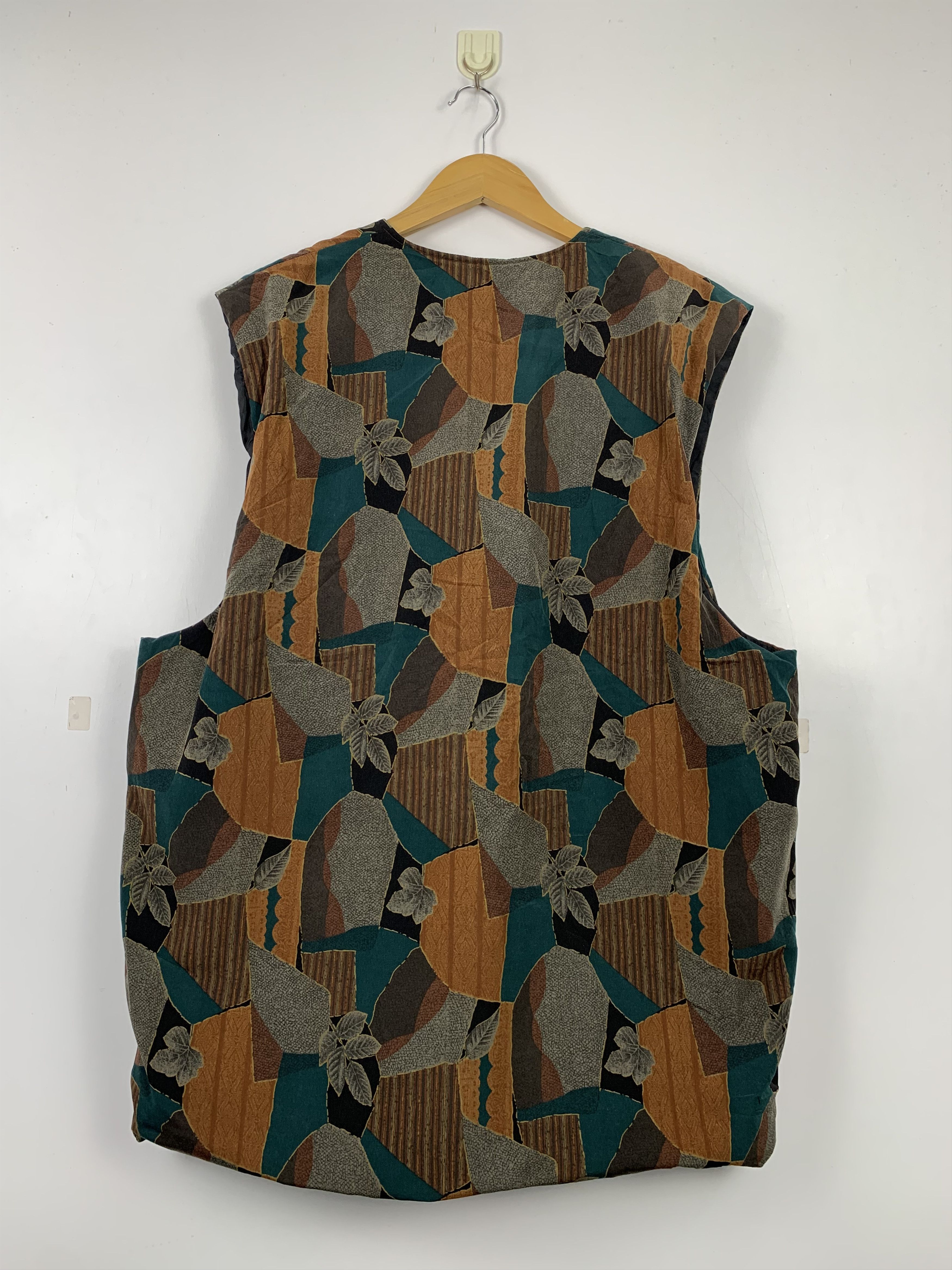 Japanese Brand Vintage JAPANESE BRAND Floral Button Vests Size US M / EU 48-50 / 2 - 6 Thumbnail
