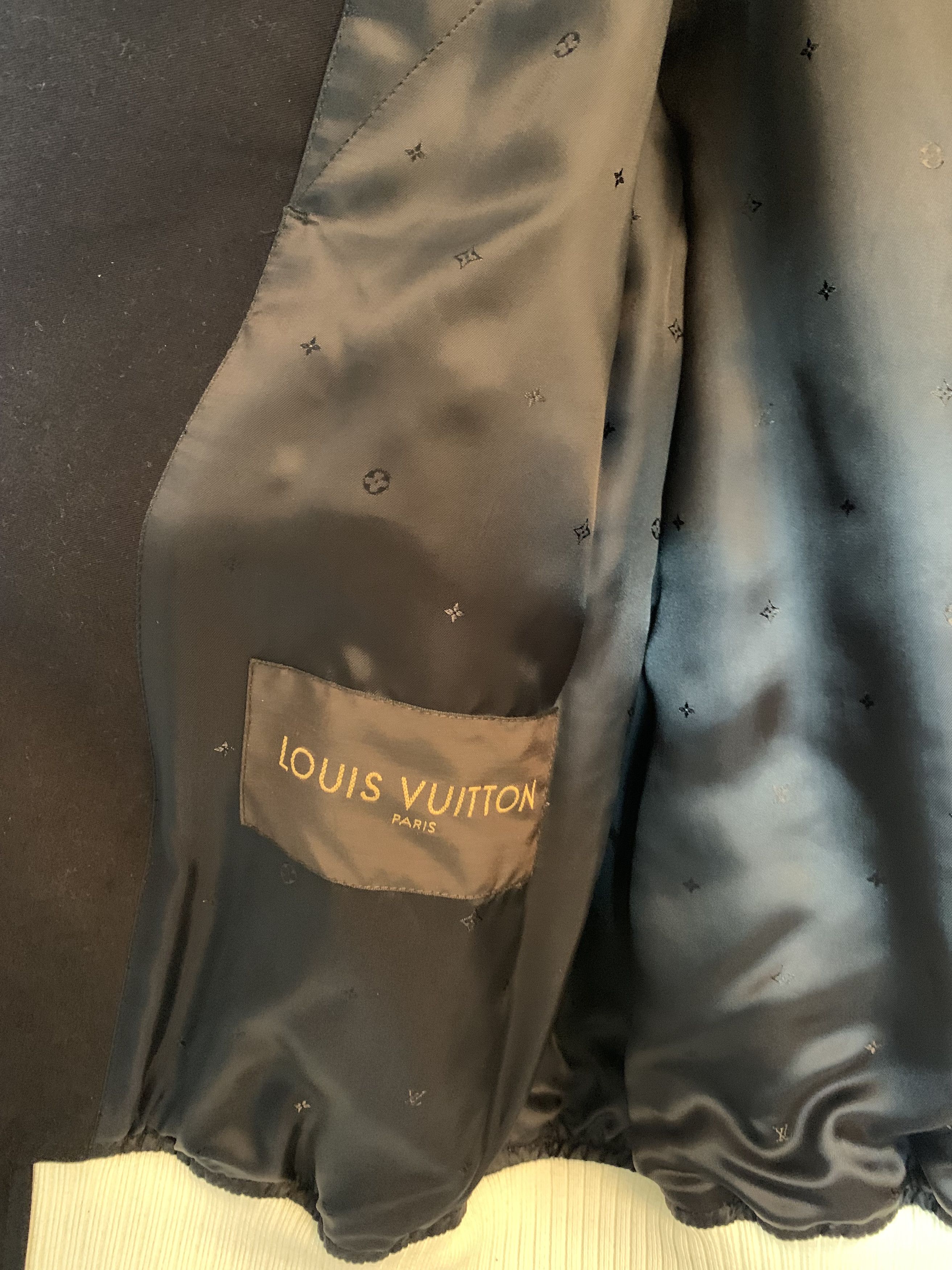 Fragment Design × Louis Vuitton × Virgil Abloh Louis Vuitton Virgil Abloh Fragments suede like Varsity 52 Size US L / EU 52-54 / 3 - 14 Thumbnail