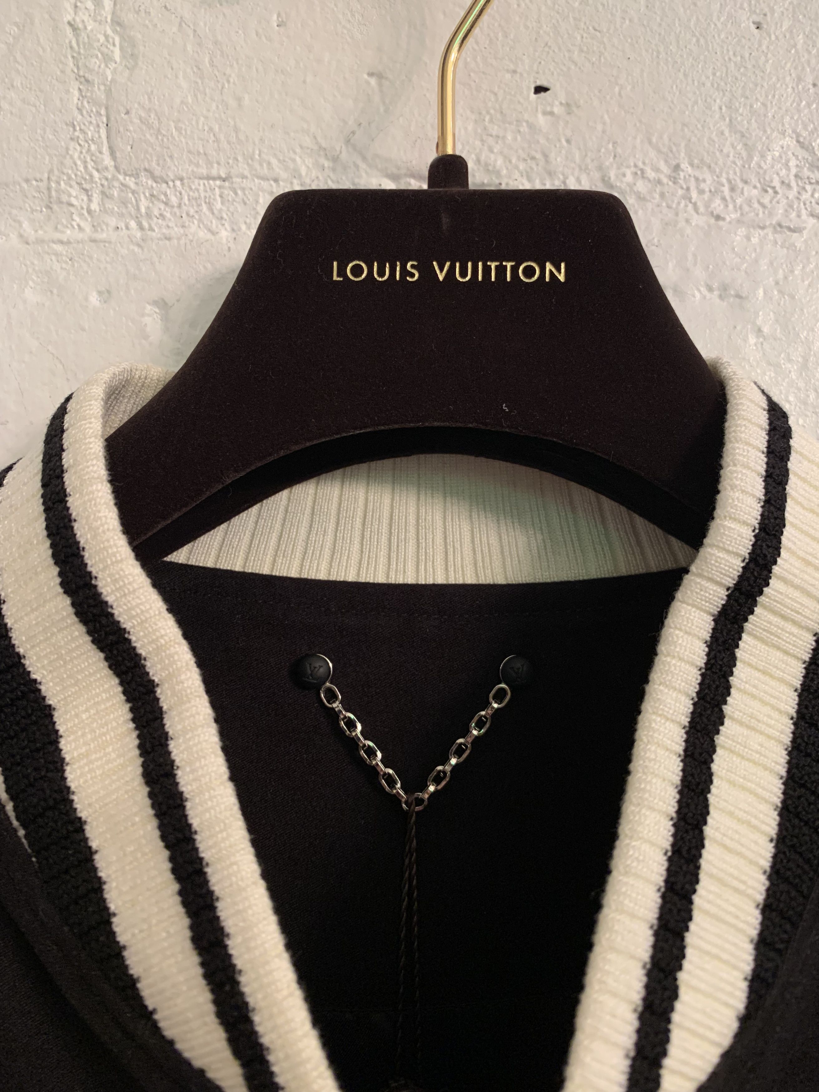 Fragment Design × Louis Vuitton × Virgil Abloh Louis Vuitton Virgil Abloh Fragments suede like Varsity 52 Size US L / EU 52-54 / 3 - 6 Thumbnail