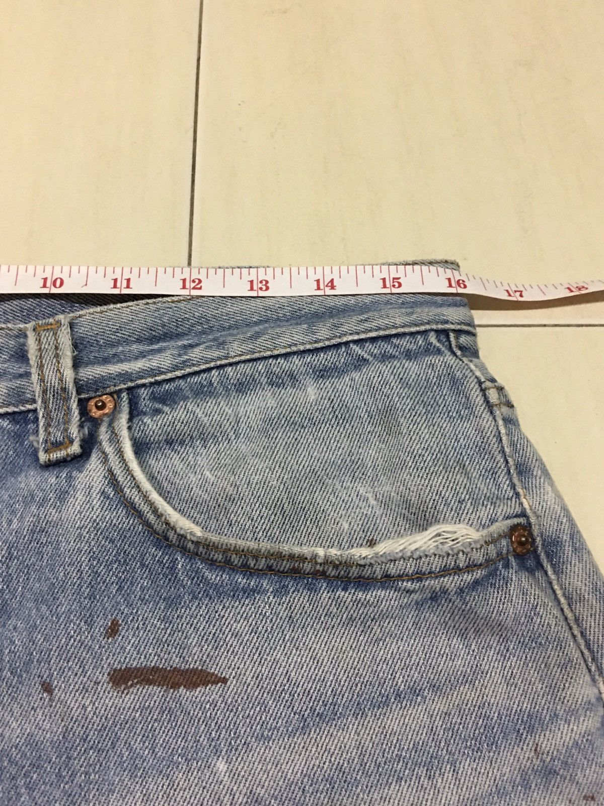 Levi's × Levi's Vintage Clothing × Vintage Vintage Levis 501 Distressed Jeans Size US 32 / EU 48 - 14 Thumbnail