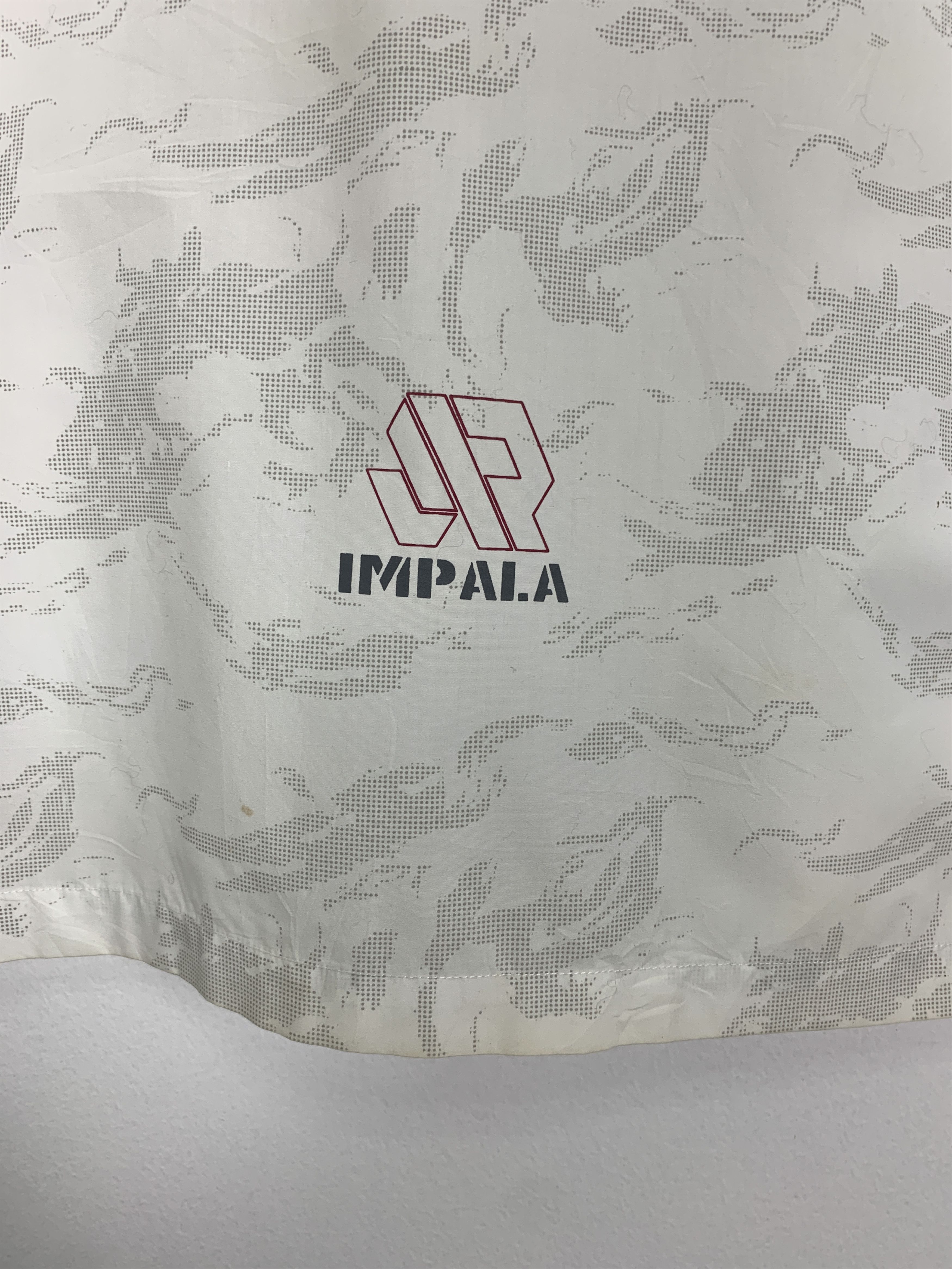 Japanese Brand Vintage Impala Short Sleeve Outwear Abstract Design Size US S / EU 44-46 / 1 - 10 Thumbnail