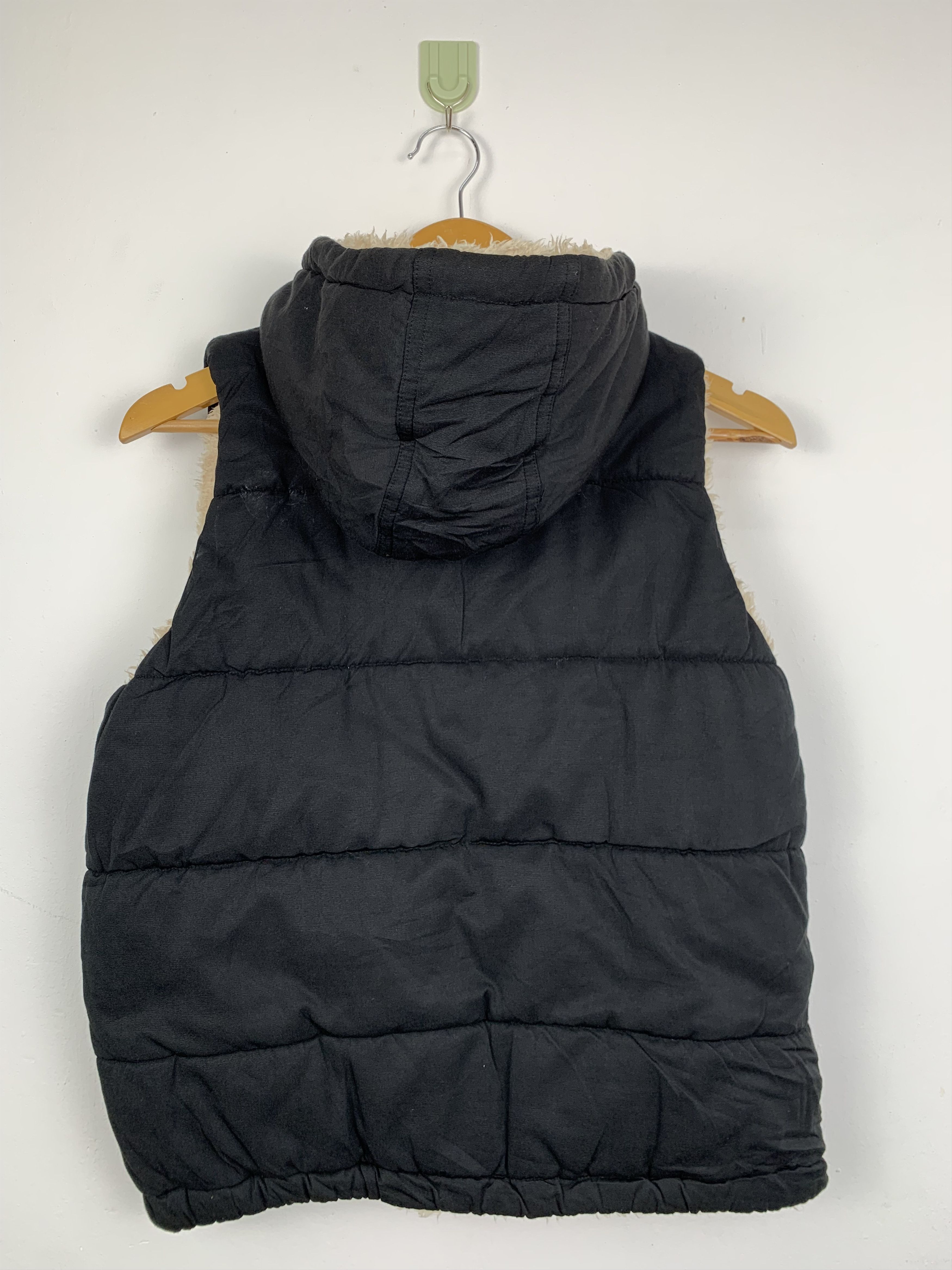LOWRYS FARM Vintage LOWRYS FARM Reversible Sherpa Puffer Vest V0067 Size US XS / EU 42 / 0 - 7 Thumbnail