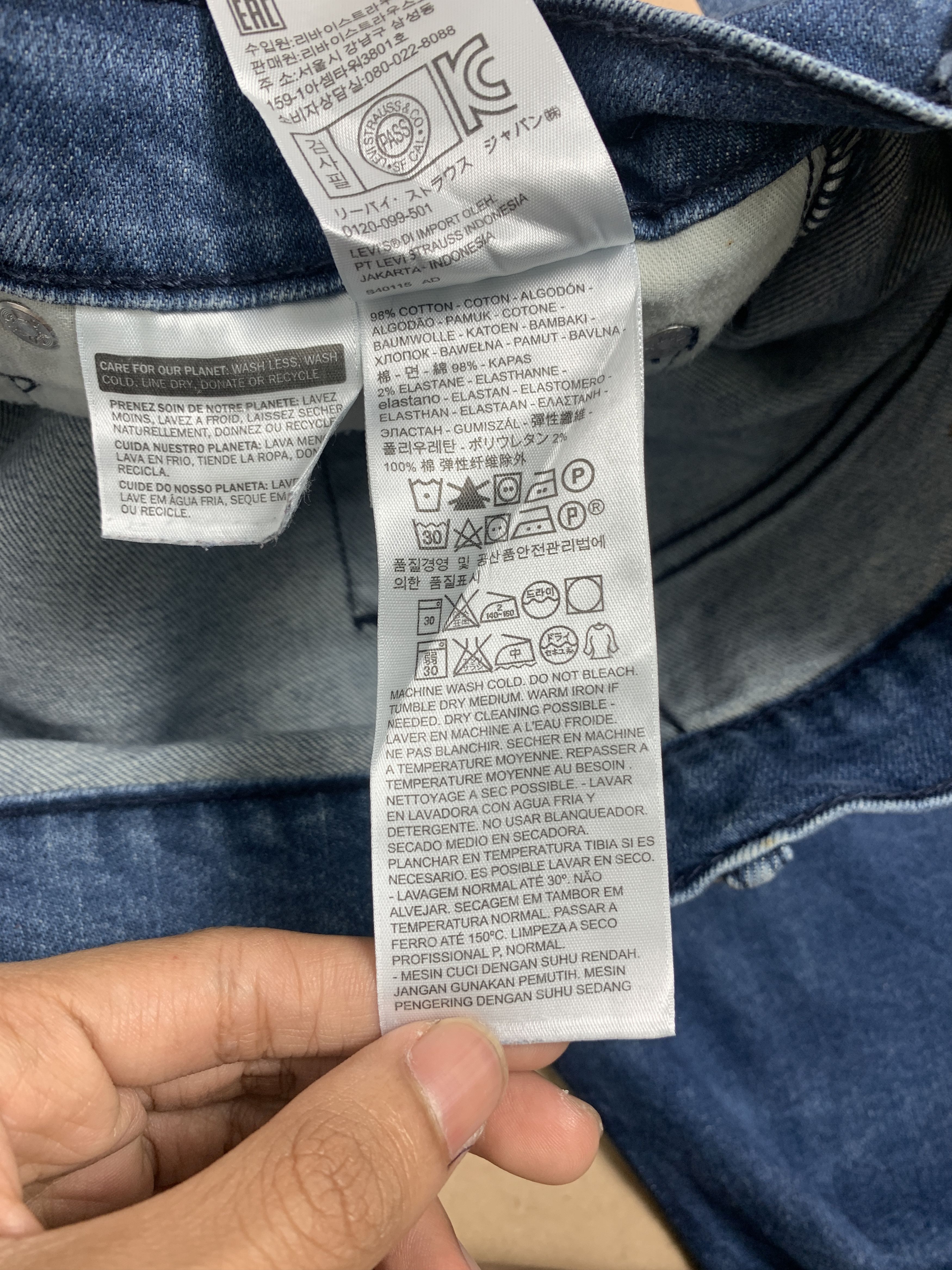 Levi's Vintage LEVI'S 513 Straight Cut Faded Jeans P0194 Size US 29 - 15 Thumbnail