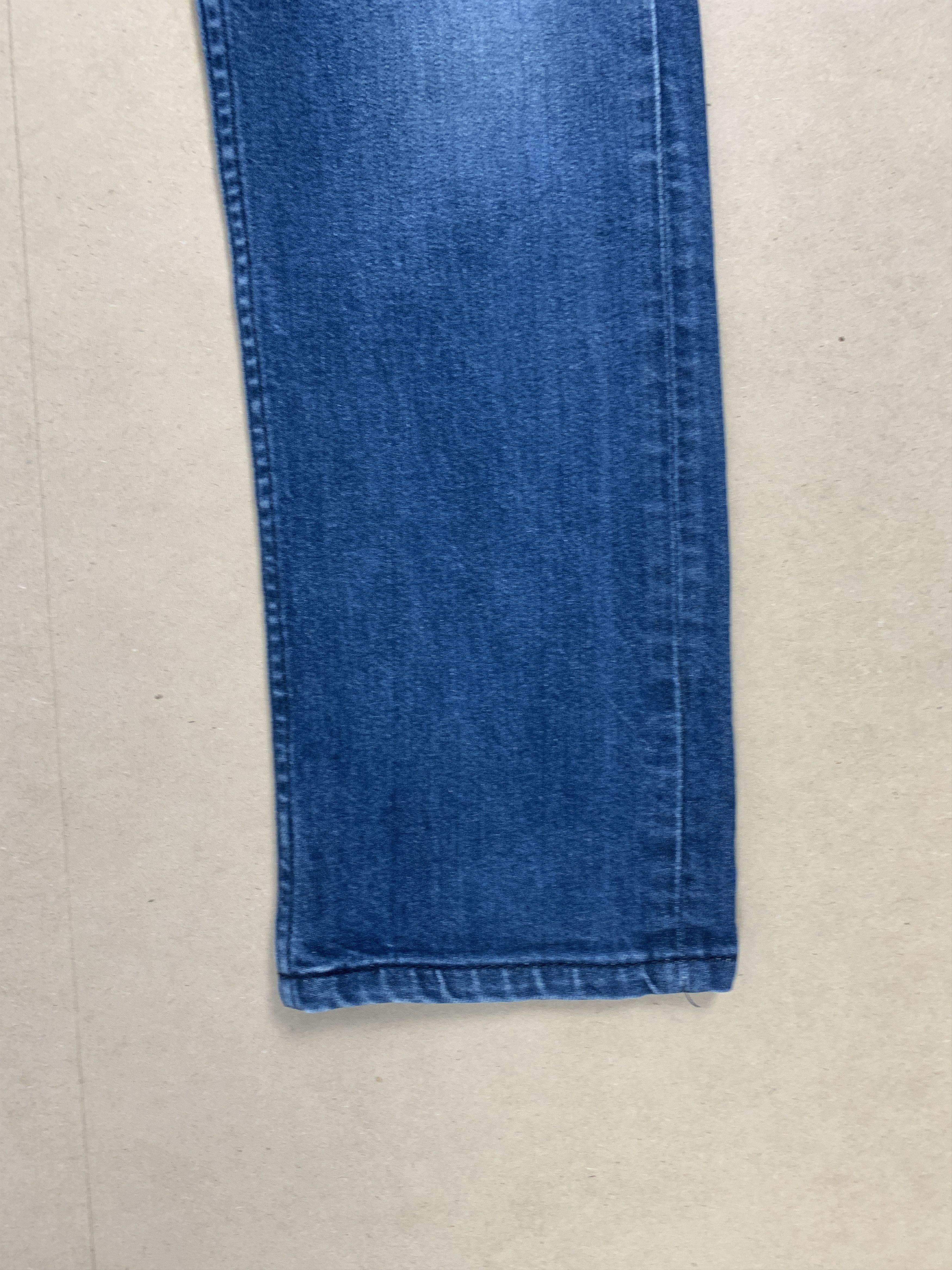 Levi's Vintage LEVI'S 513 Straight Cut Faded Jeans P0194 Size US 29 - 3 Thumbnail