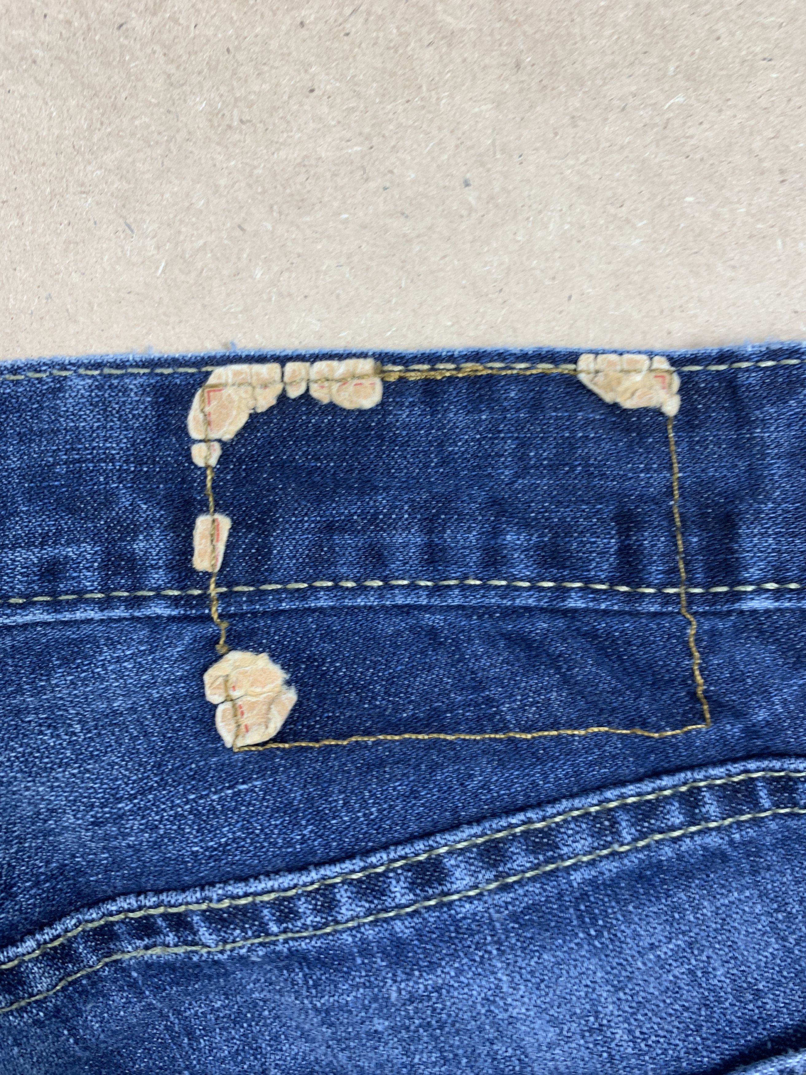 Levi's × Vintage Vintage LEVI'S 513 Distressed Faded StraightCut Mid Wash Size US 28 / EU 44 - 8 Thumbnail