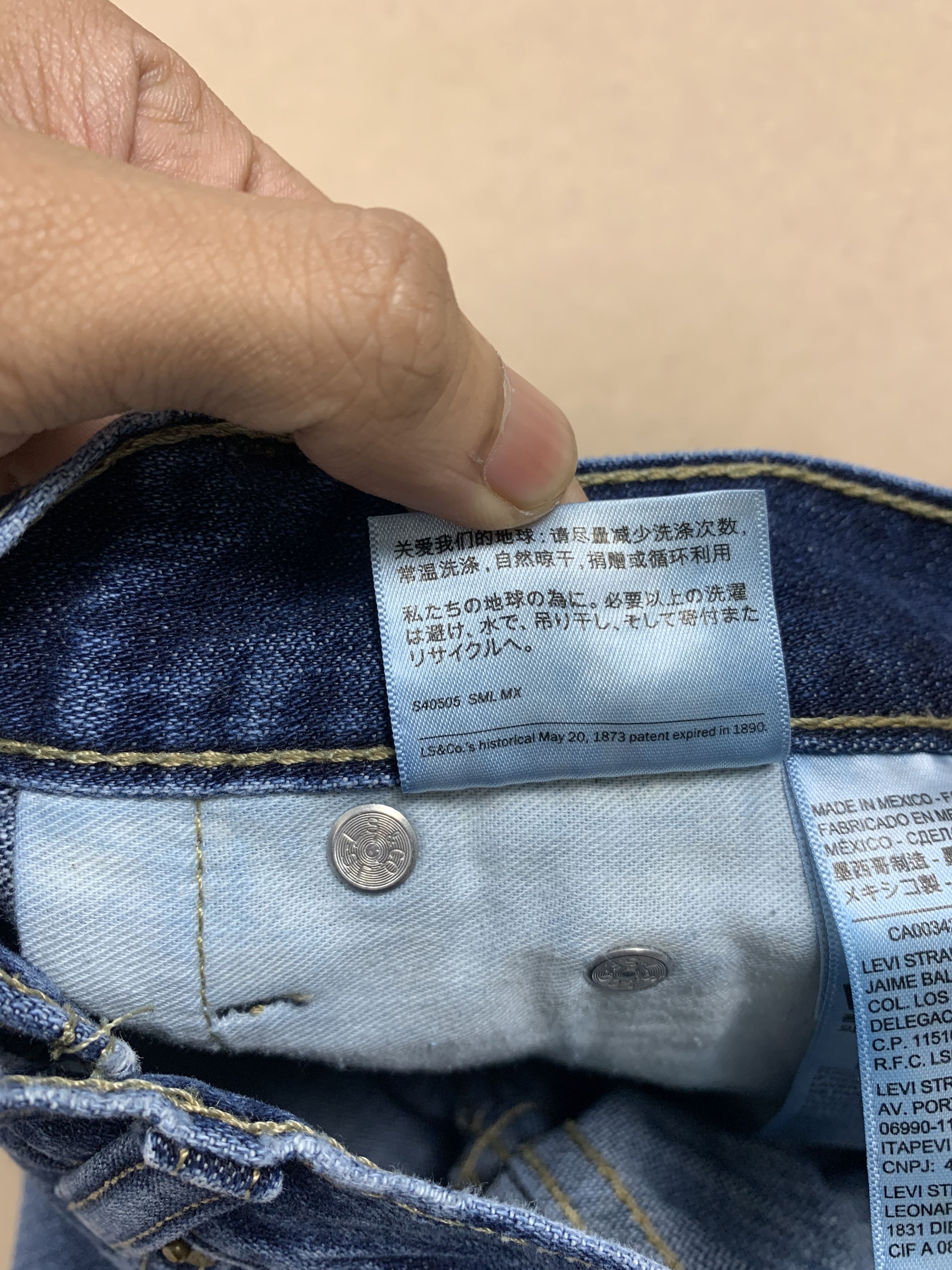 Levi's × Vintage Vintage LEVI'S 513 Distressed Faded StraightCut Mid Wash Size US 28 / EU 44 - 12 Thumbnail