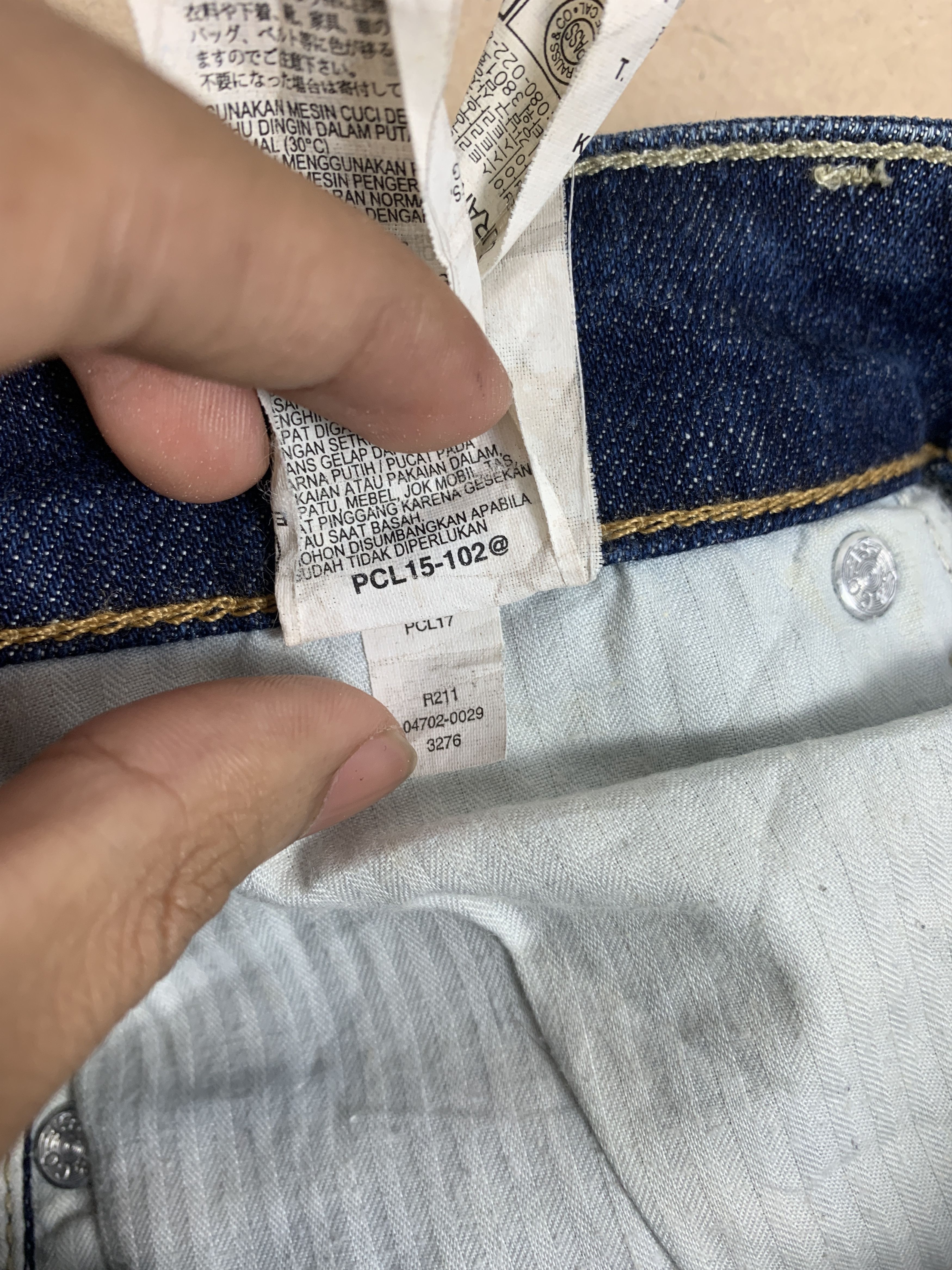Levi's × Vintage Vintage Levi's Demi Curve Classic Boot Cut Faded Mid Wash Size 28" / US 6 / IT 42 - 15 Thumbnail