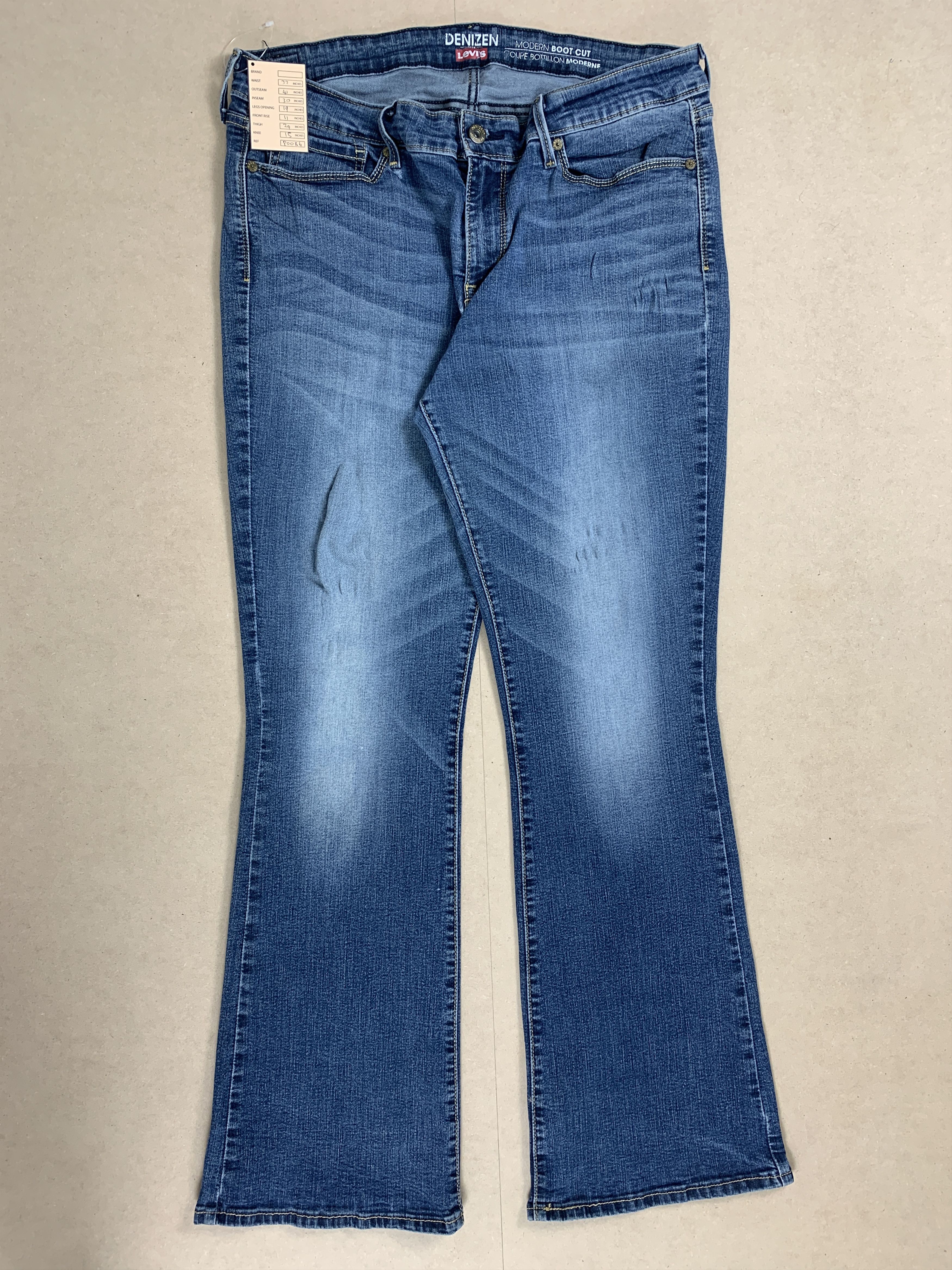 image of Denizen Levi's Women Bootcut Flared Faded Blue Jeans (Size 32)