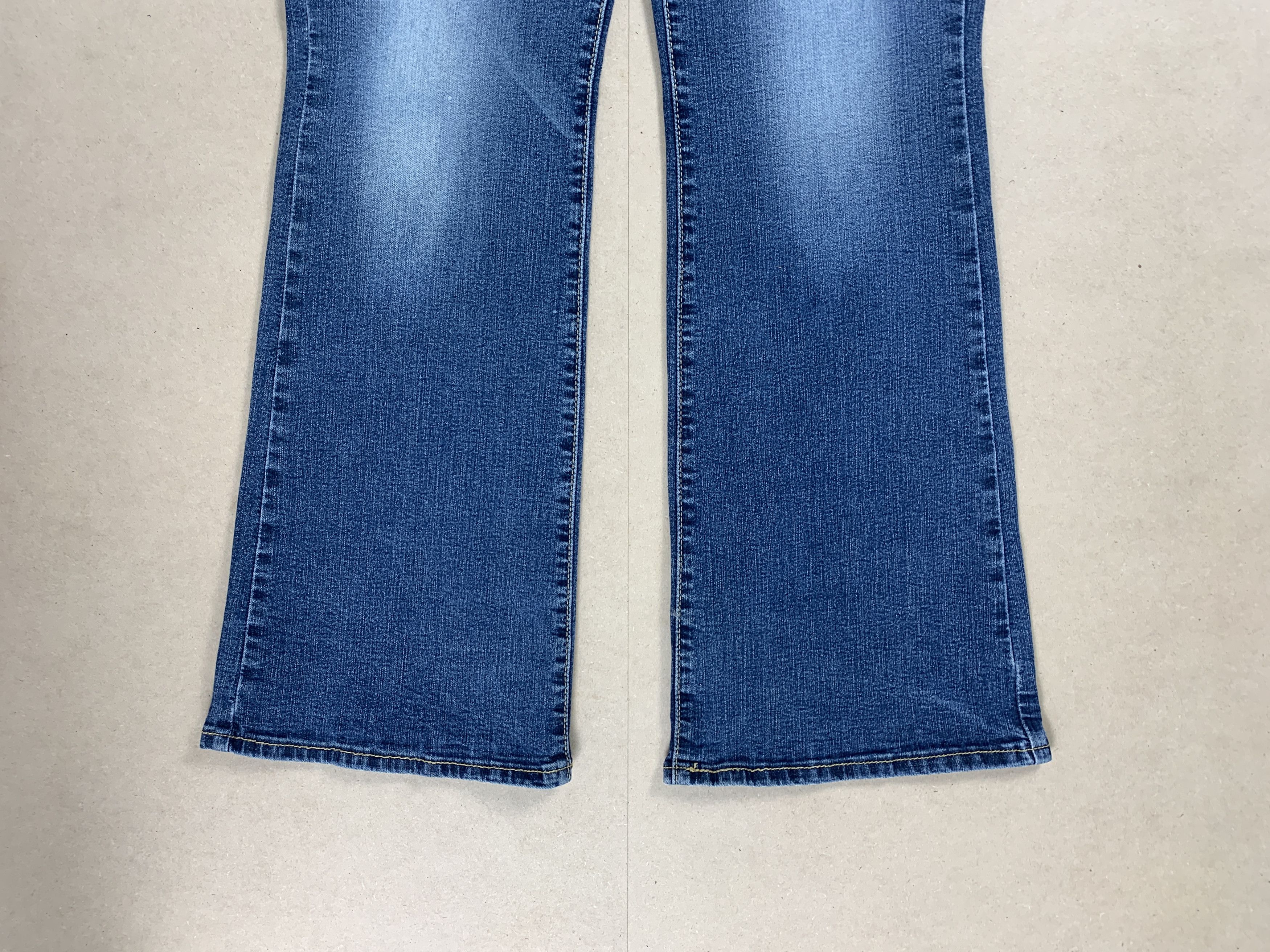 Denizen × Levi's Denizen Levi's Women Bootcut Flared Faded Blue Jeans P0086 Size 32" / US 10 / IT 46 - 4 Thumbnail