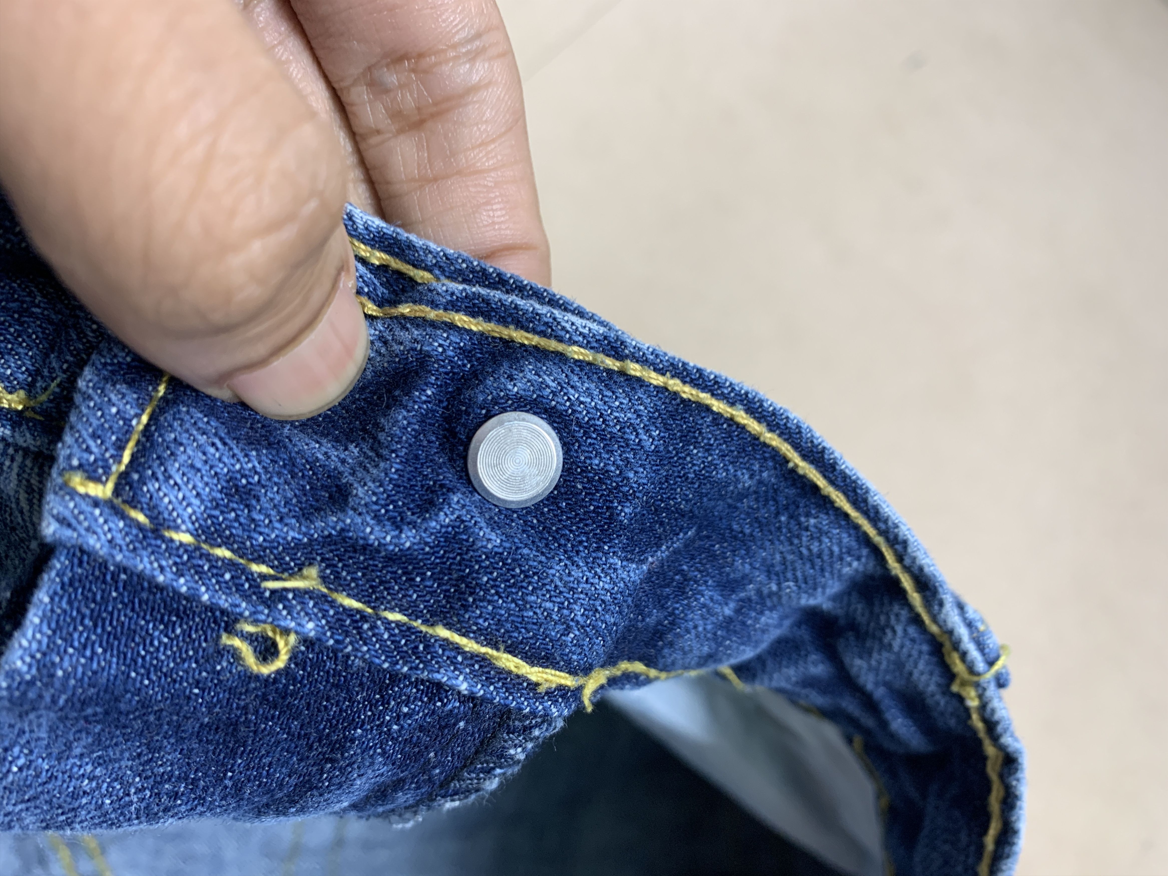 Levi's Vintage Levi's 502 Women Distressed Jeans Size 26" / US 2 / IT 38 - 19 Thumbnail