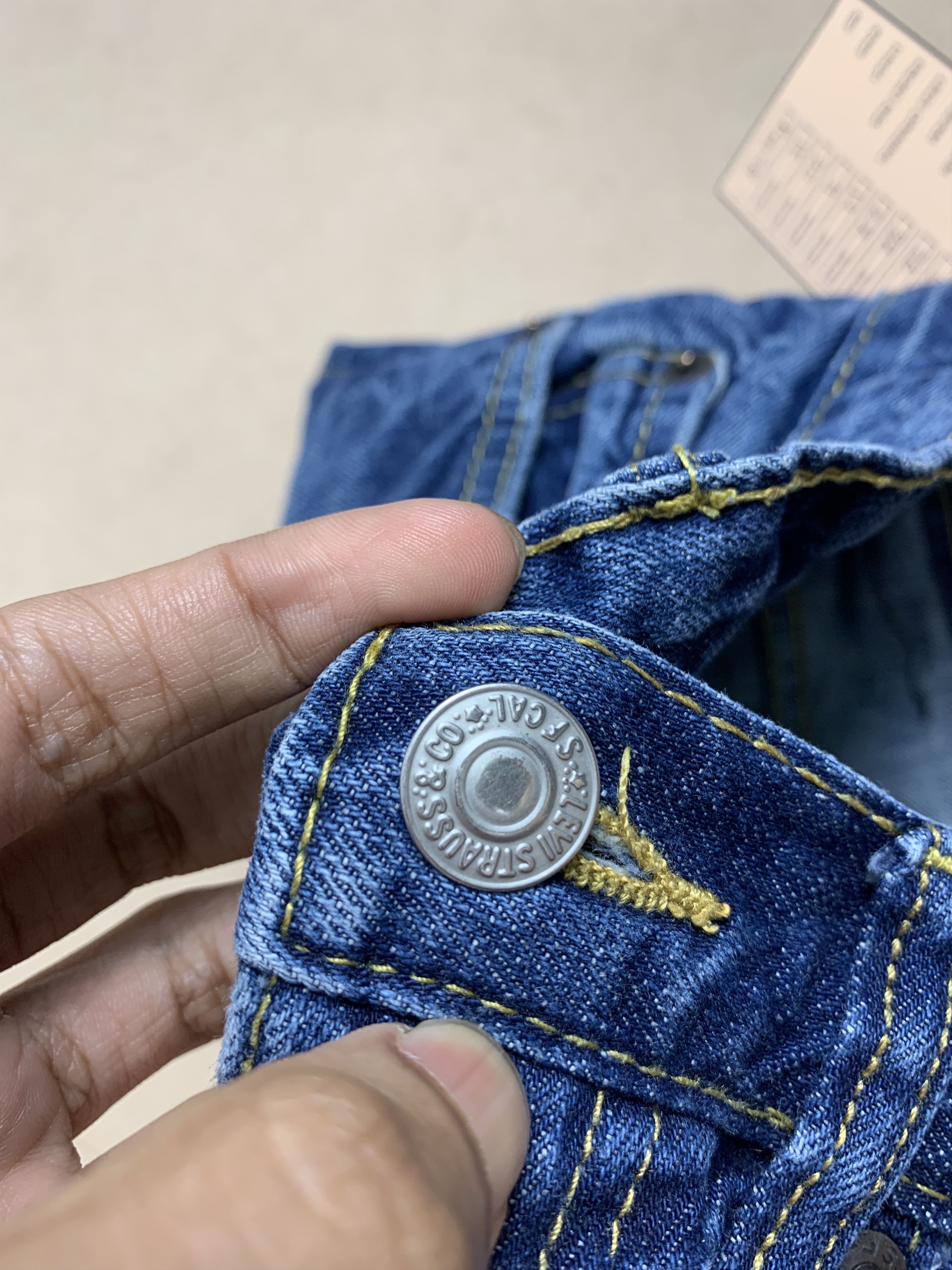 Levi's Vintage Levi's 502 Women Distressed Jeans Size 26" / US 2 / IT 38 - 20 Thumbnail