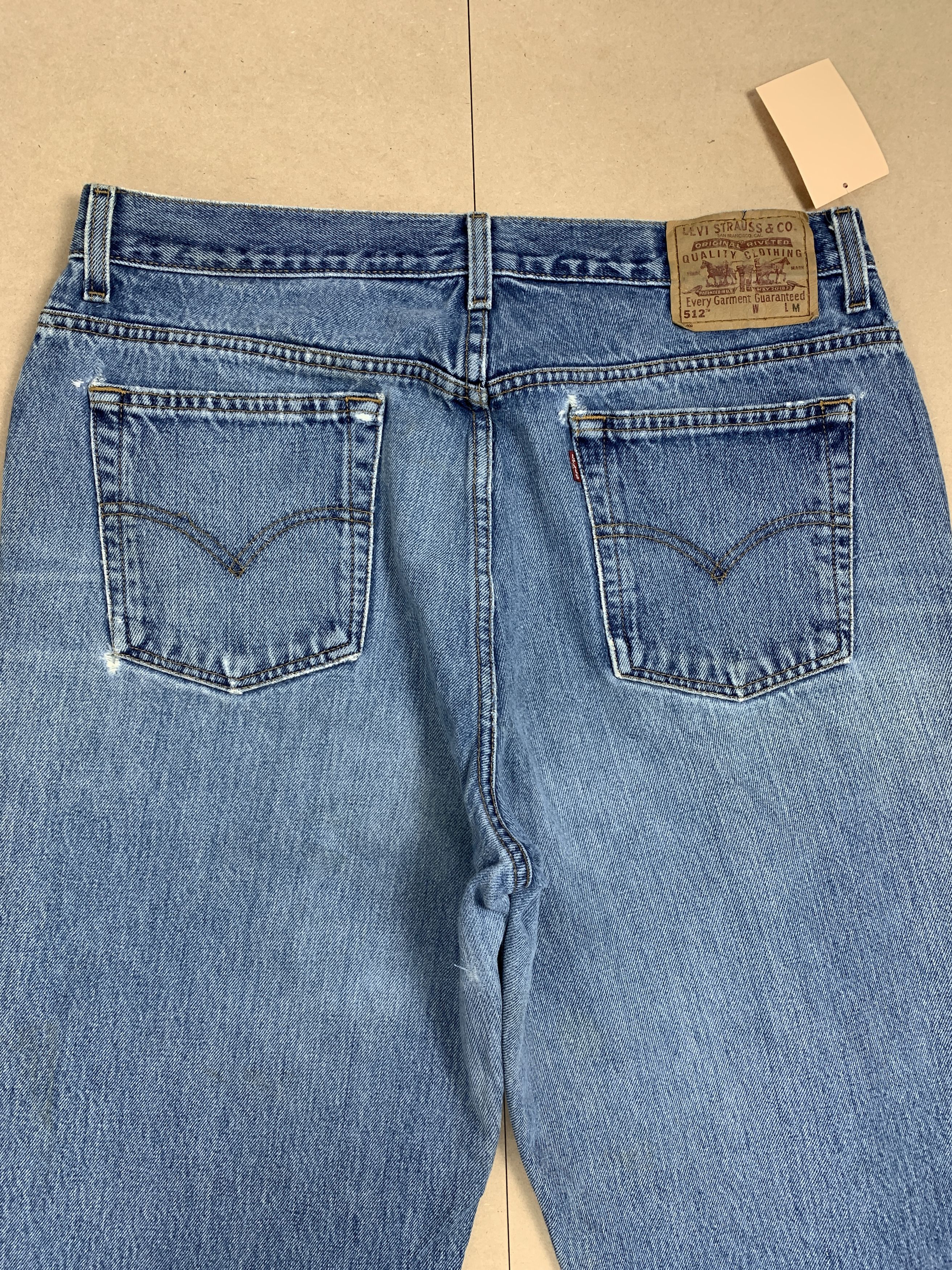 Levi's Vintage Levis 512 Straight Cut Faded Mid Wash Jeans Size US 33 - 6 Thumbnail