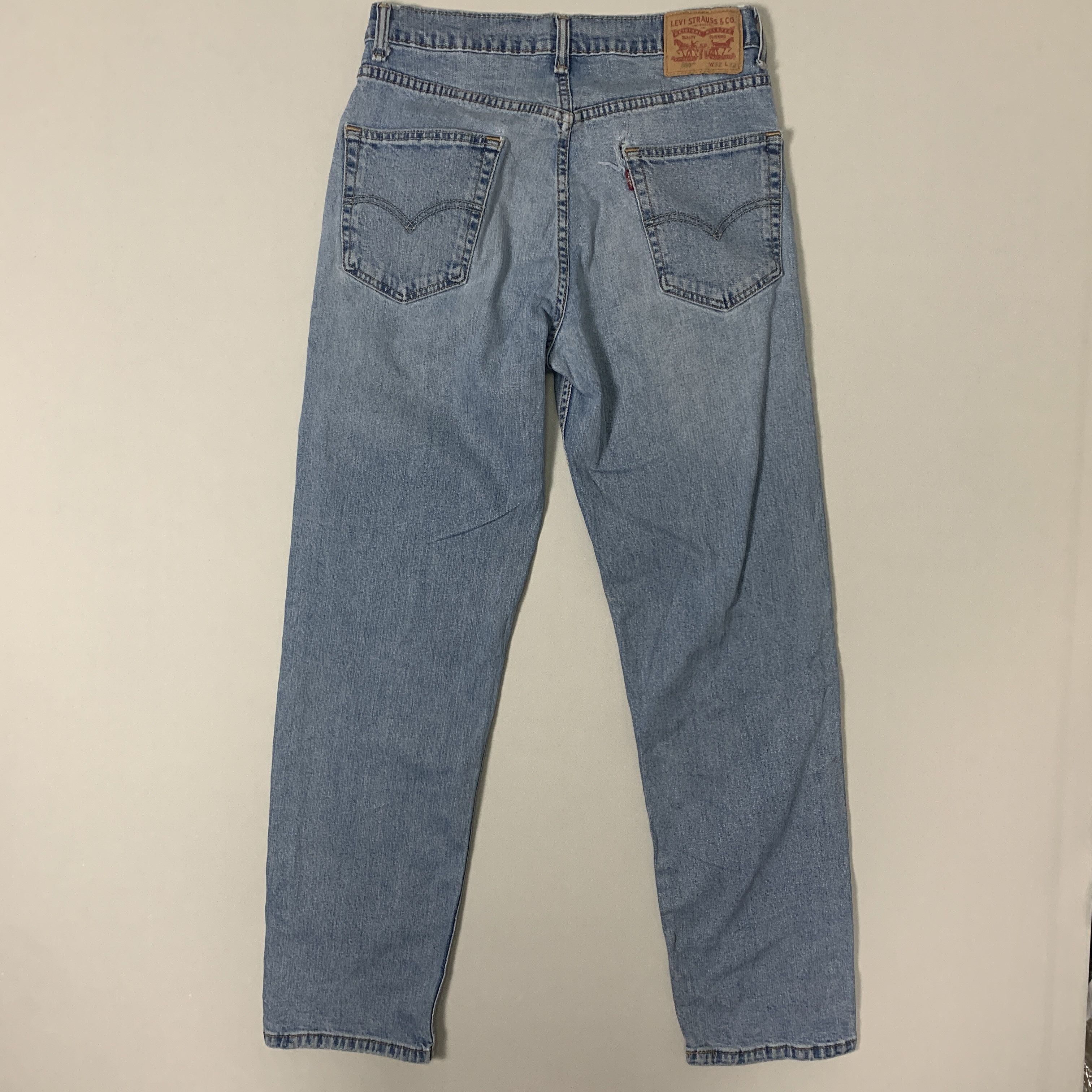 Levi's × Vintage Vintage LEVI'S 550 Faded Straight Cut Mid Wash Jeans Size US 32 / EU 48 - 8 Thumbnail