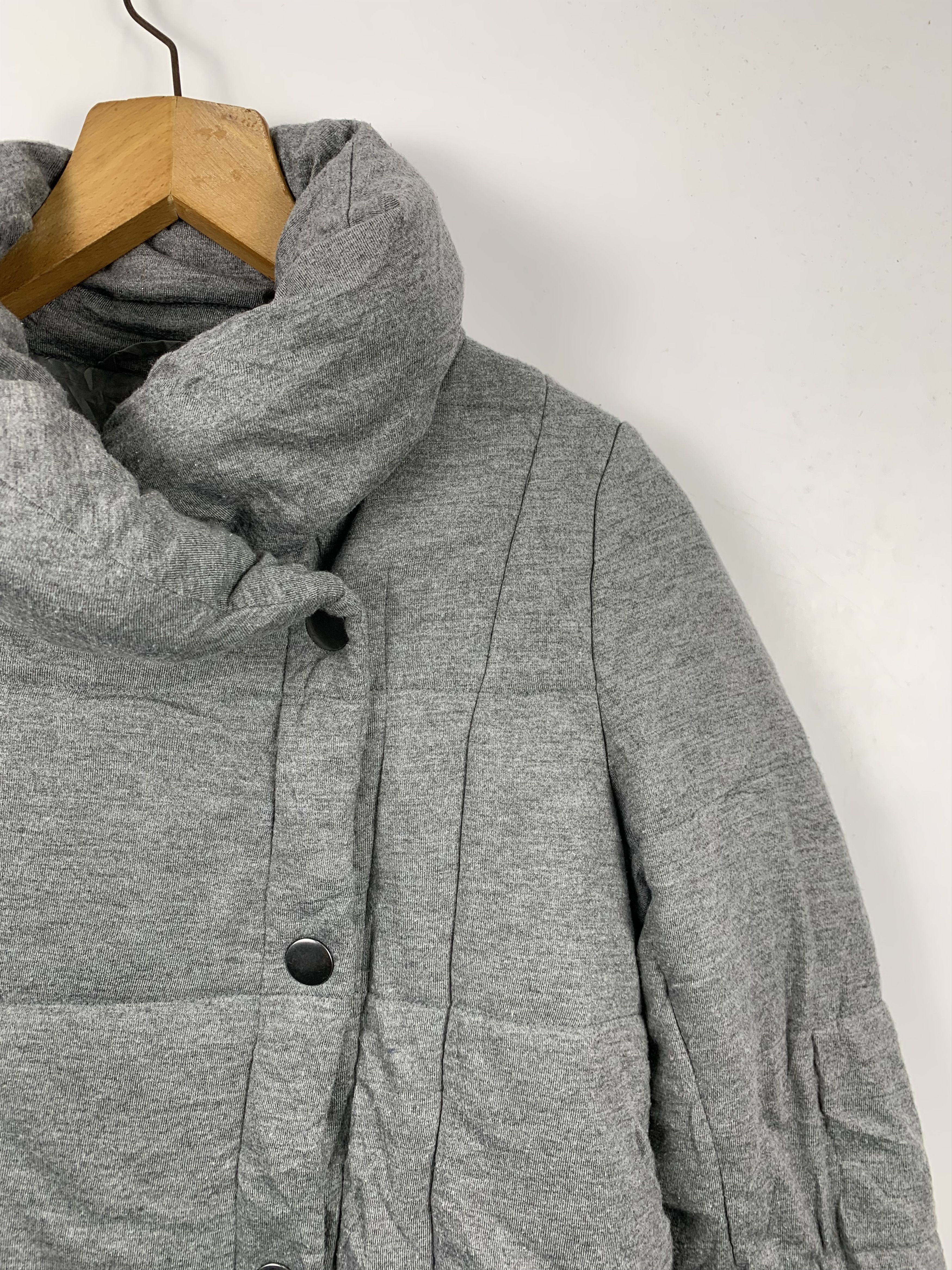 GU Vintage GU Japanese Brand Puffer Button Jacket J0449 Size US S / EU 44-46 / 1 - 4 Thumbnail