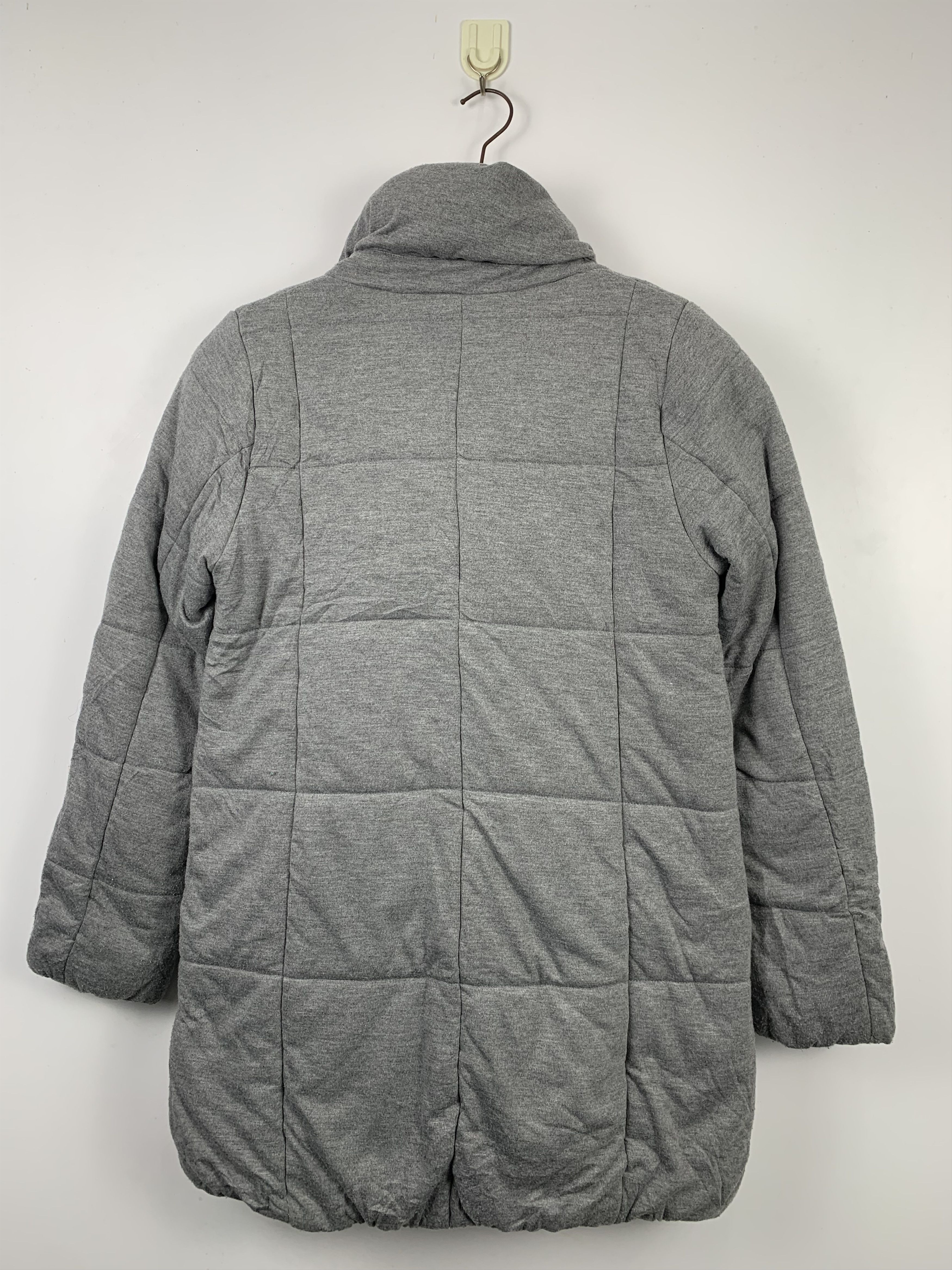 GU Vintage GU Japanese Brand Puffer Button Jacket J0449 Size US S / EU 44-46 / 1 - 6 Thumbnail