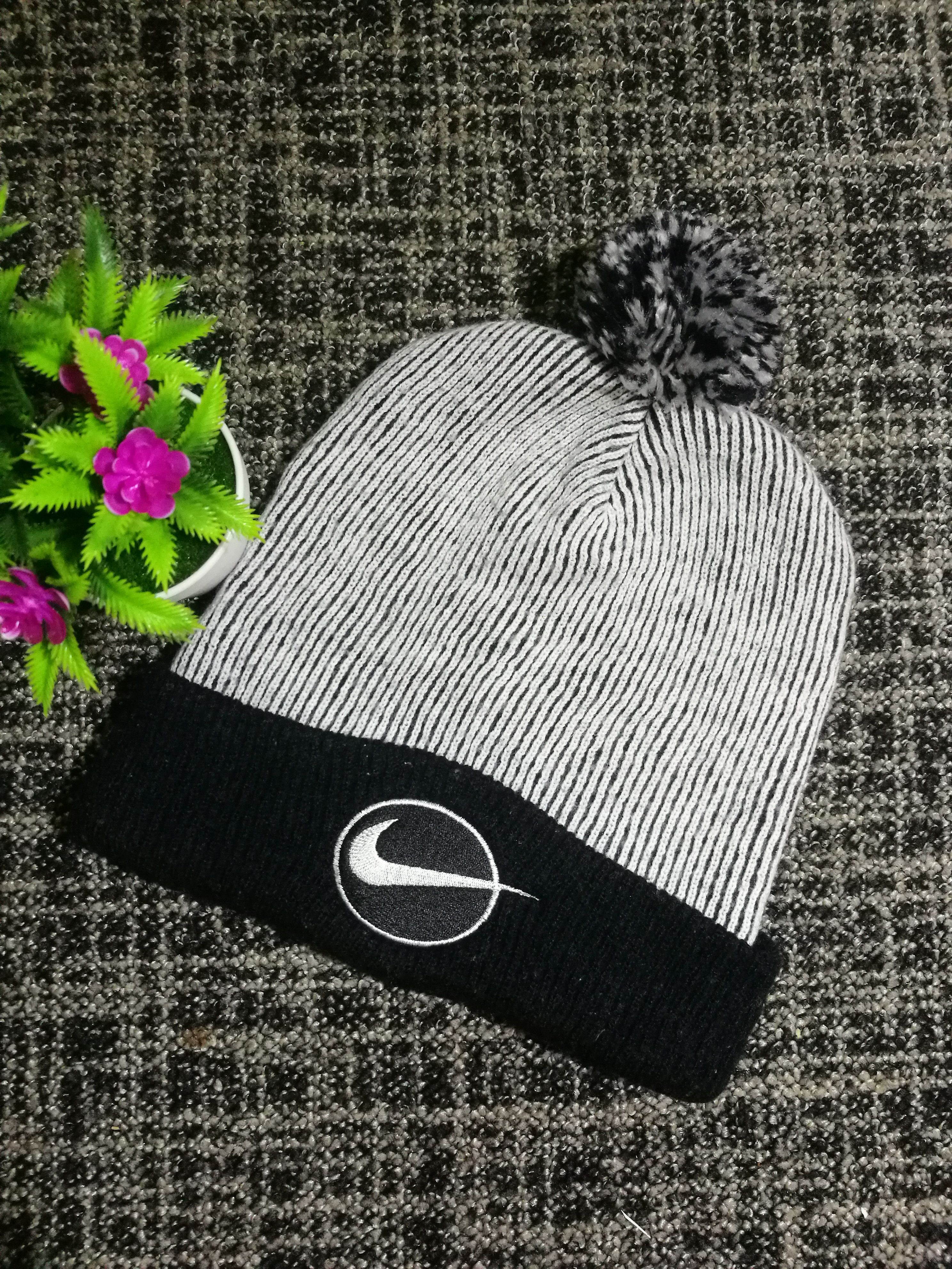 Nike × Vintage vintage nike beanie hats Size ONE SIZE - 1 Thumbnail