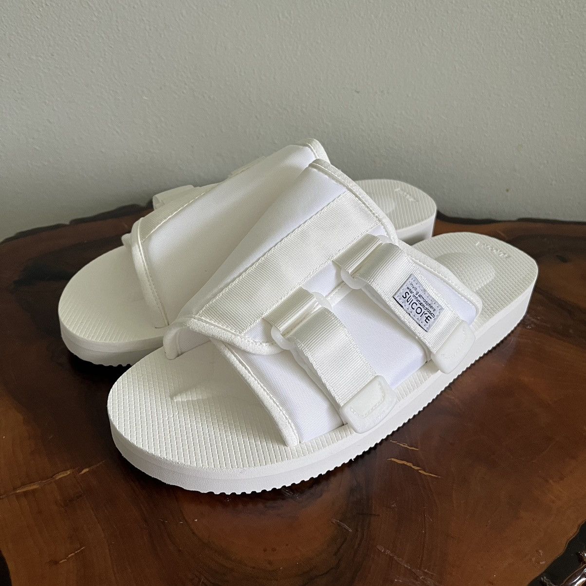 Suicoke slides online sale